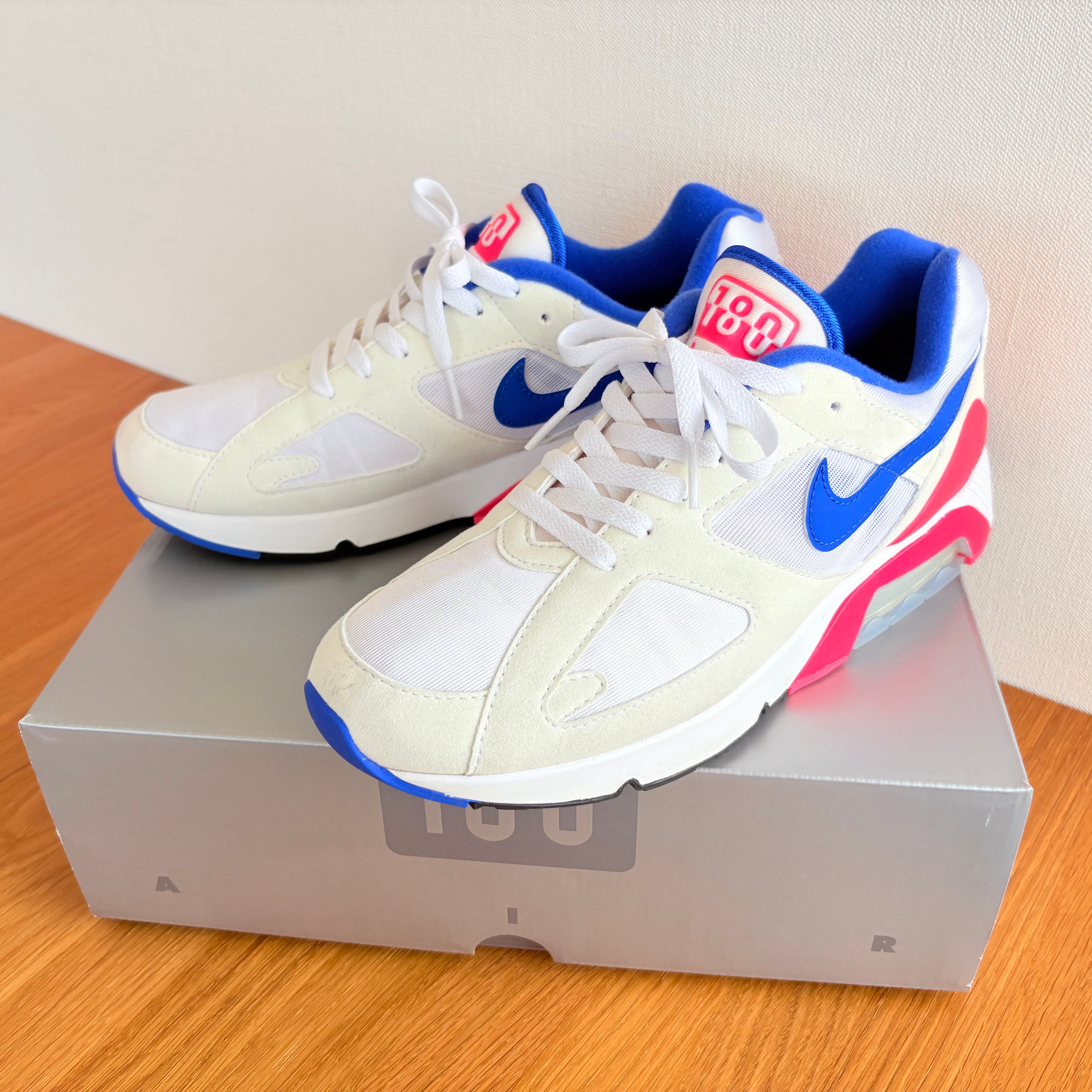 ナイキ エアマックス180 "ホワイト/ウルトラマリン/ソーラーレッド" (2018)