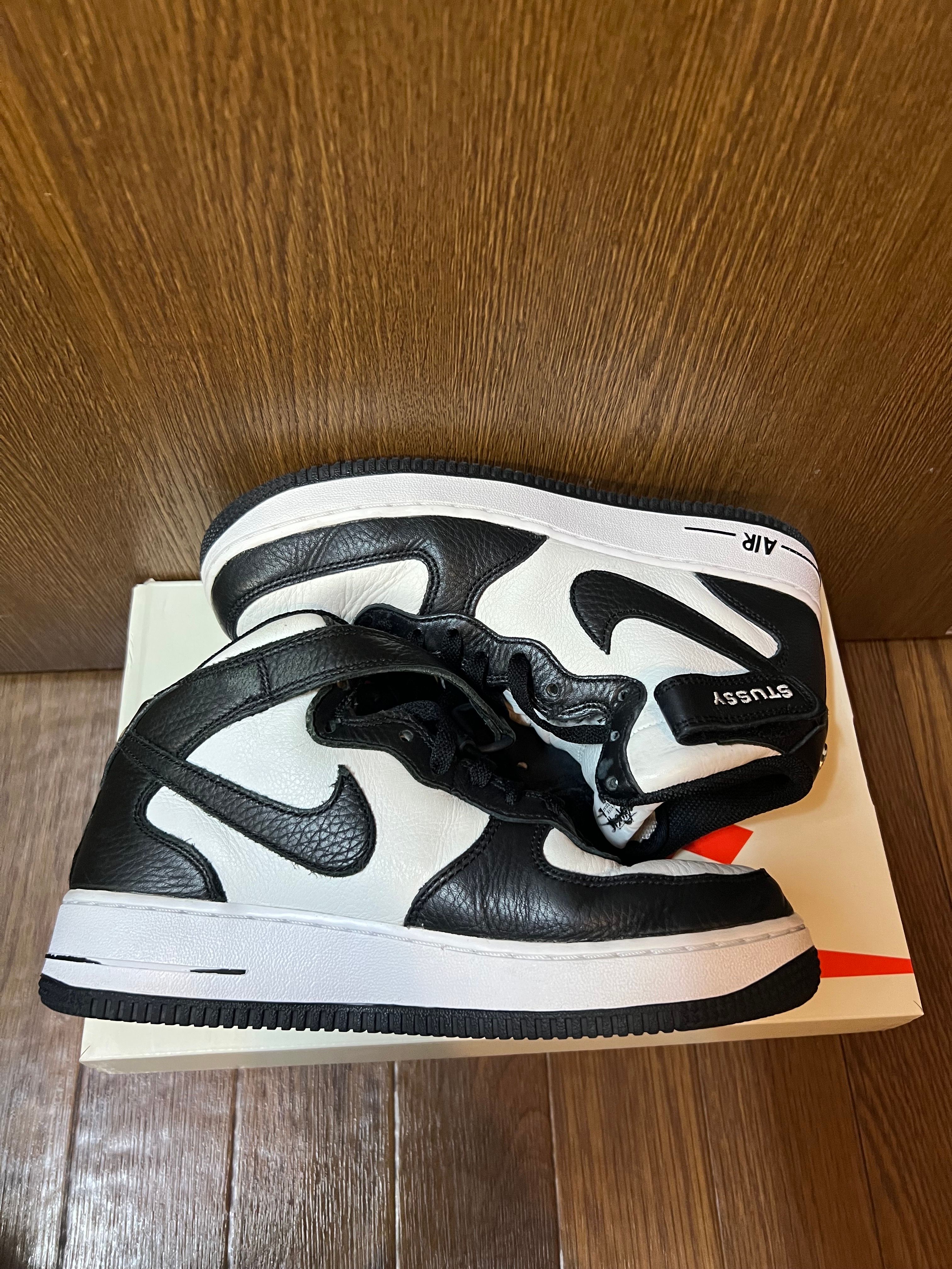 Stussy × Nike Air Force 1 Mid "Black and Light Bone"
