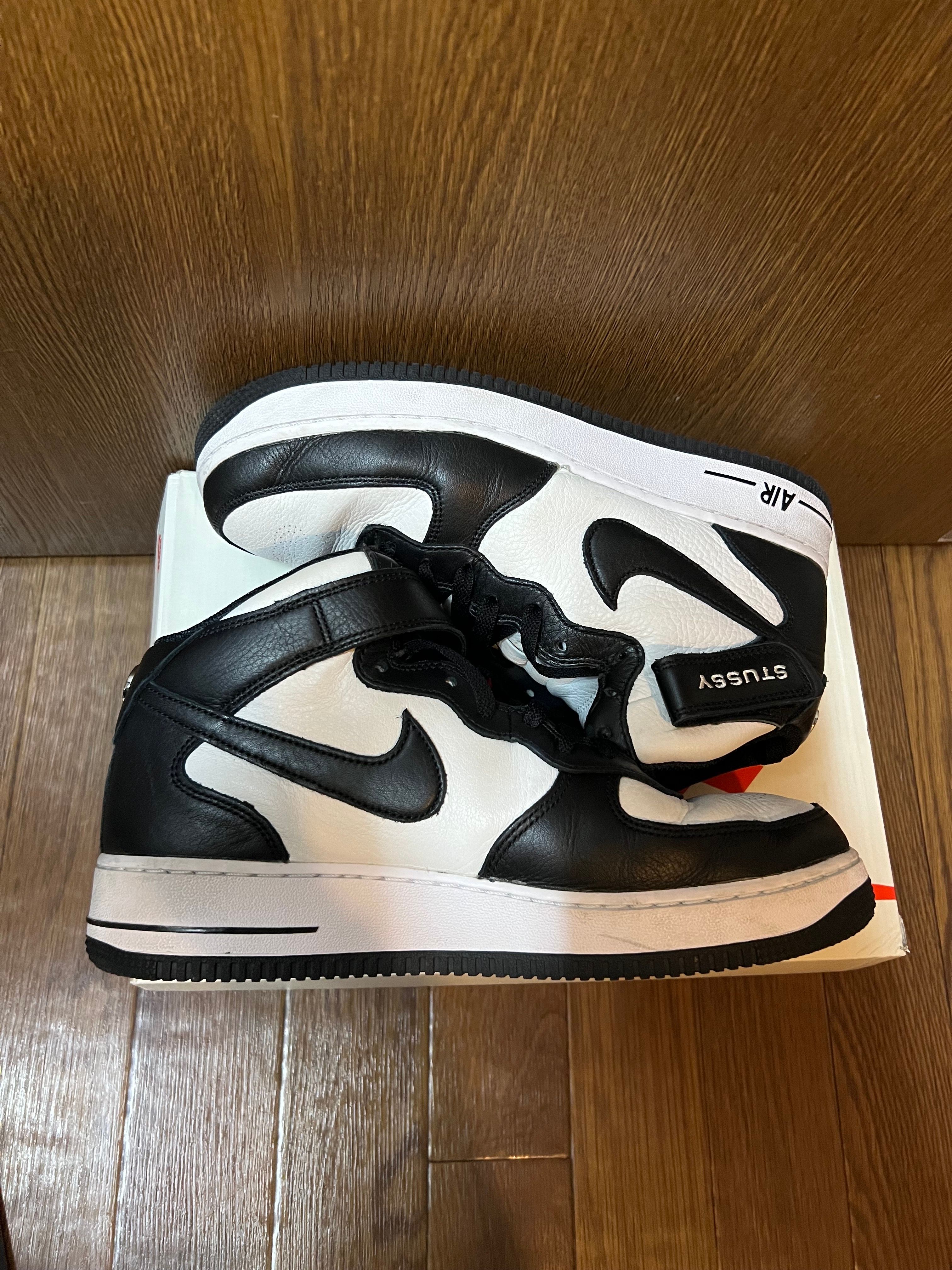 Stussy × Nike Air Force 1 Mid "Black and Light Bone"