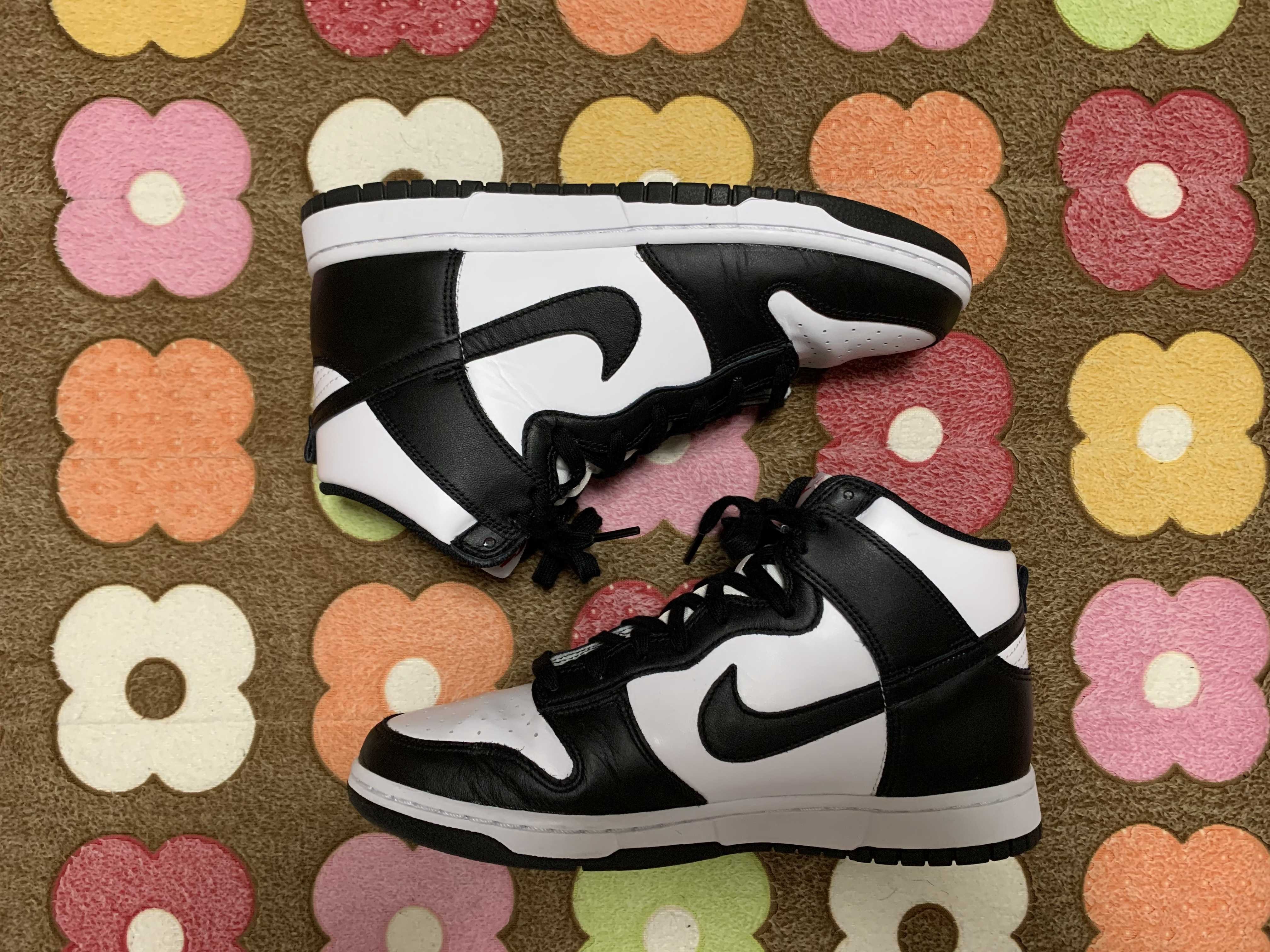 Nike Dunk High "Black and White"