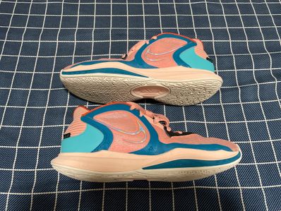 Nike Kyrie 5 Low "Light Mader Root/Mantra Orange/Arctic Orange/ Bright Spruce"