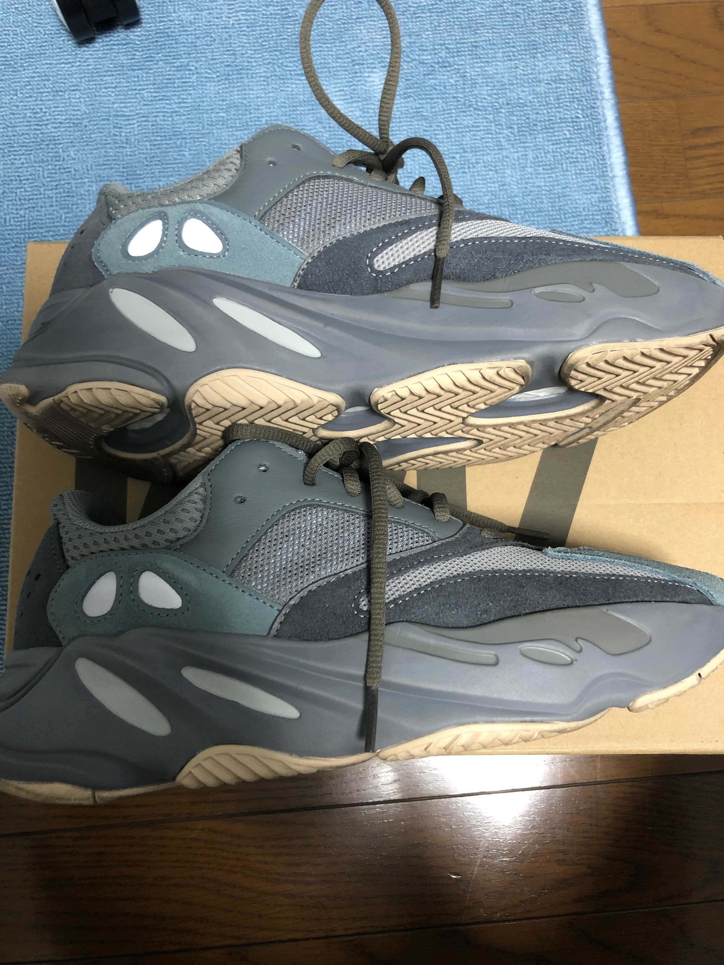 adidas Yeezy Boost 700 "Teal Blue"