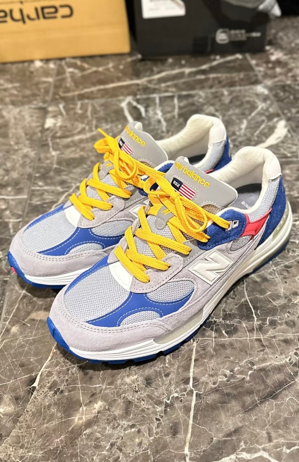 DTLR × ニューバランス 992 "バーシティ"