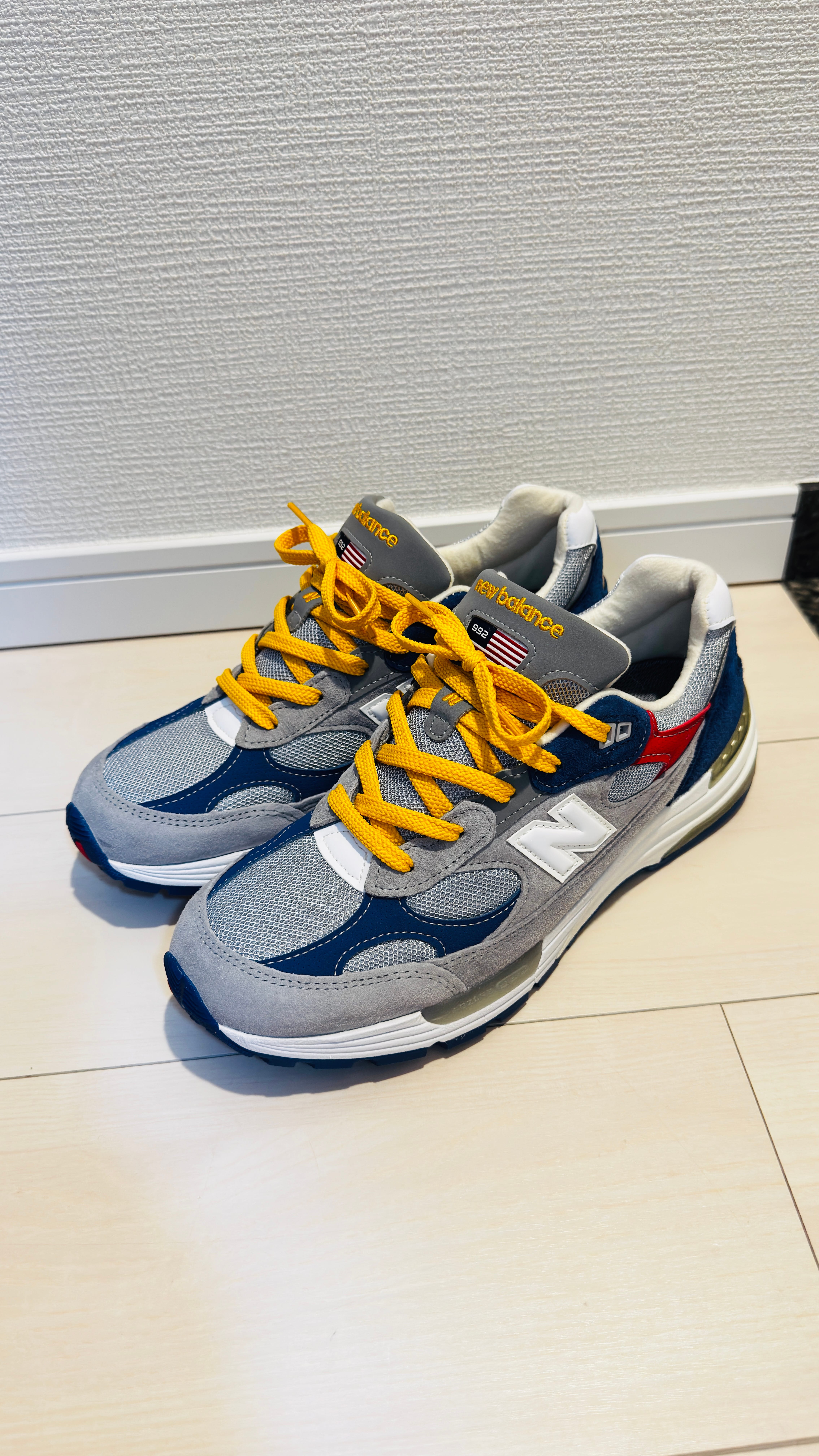 DTLR × ニューバランス 992 "バーシティ"