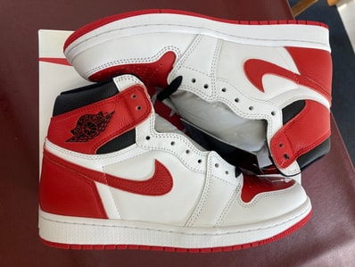 Nike Air Jordan 1 High OG "Heritage"