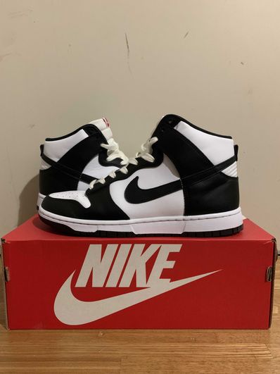 Nike Dunk High "Black and White"