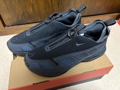 Nike Women's Air Max SNDR GORE-TEX "Black and Dark Smoke Grey"