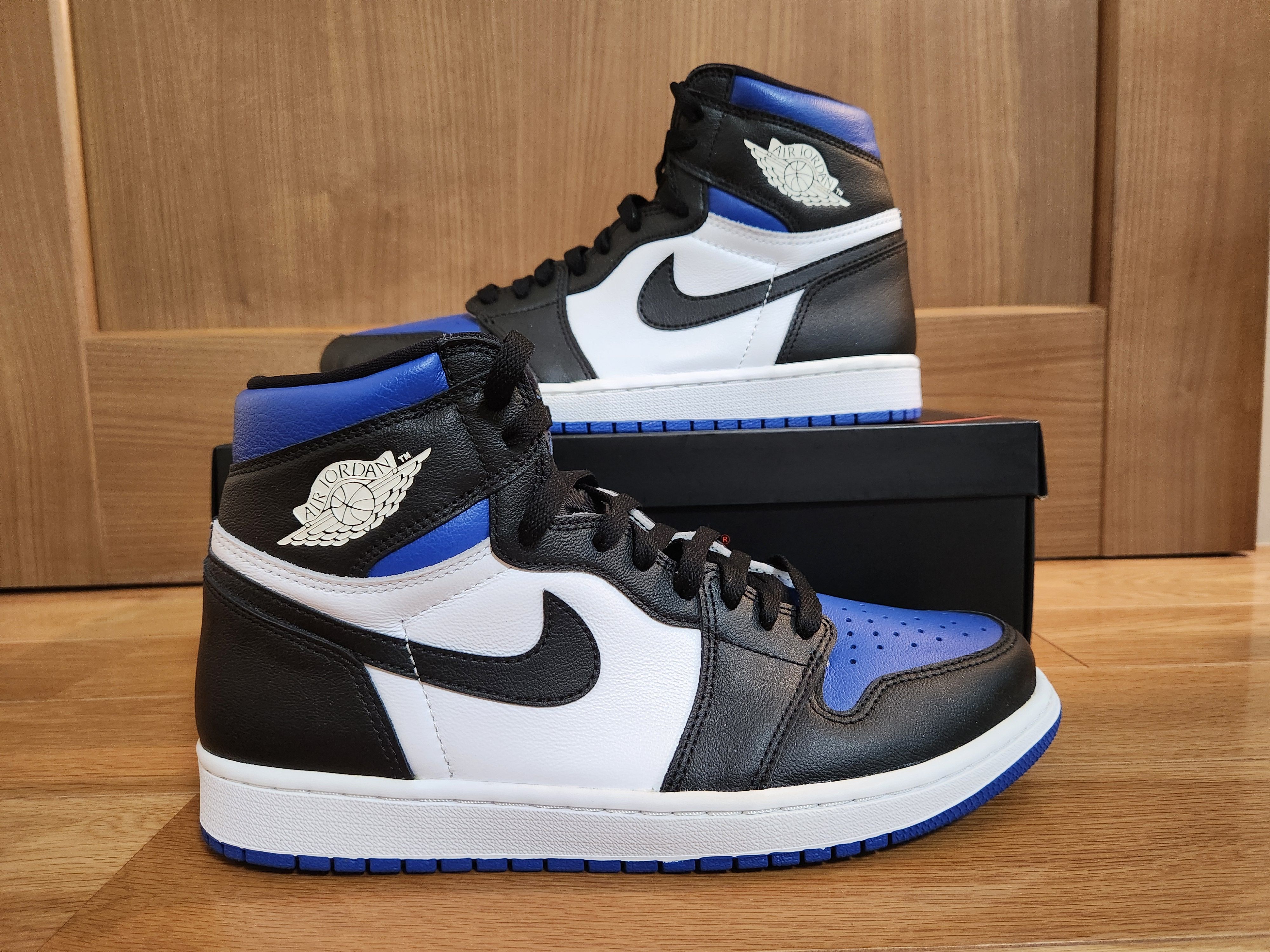Nike Air Jordan 1 Retro High OG "Royal Toe"(2020)