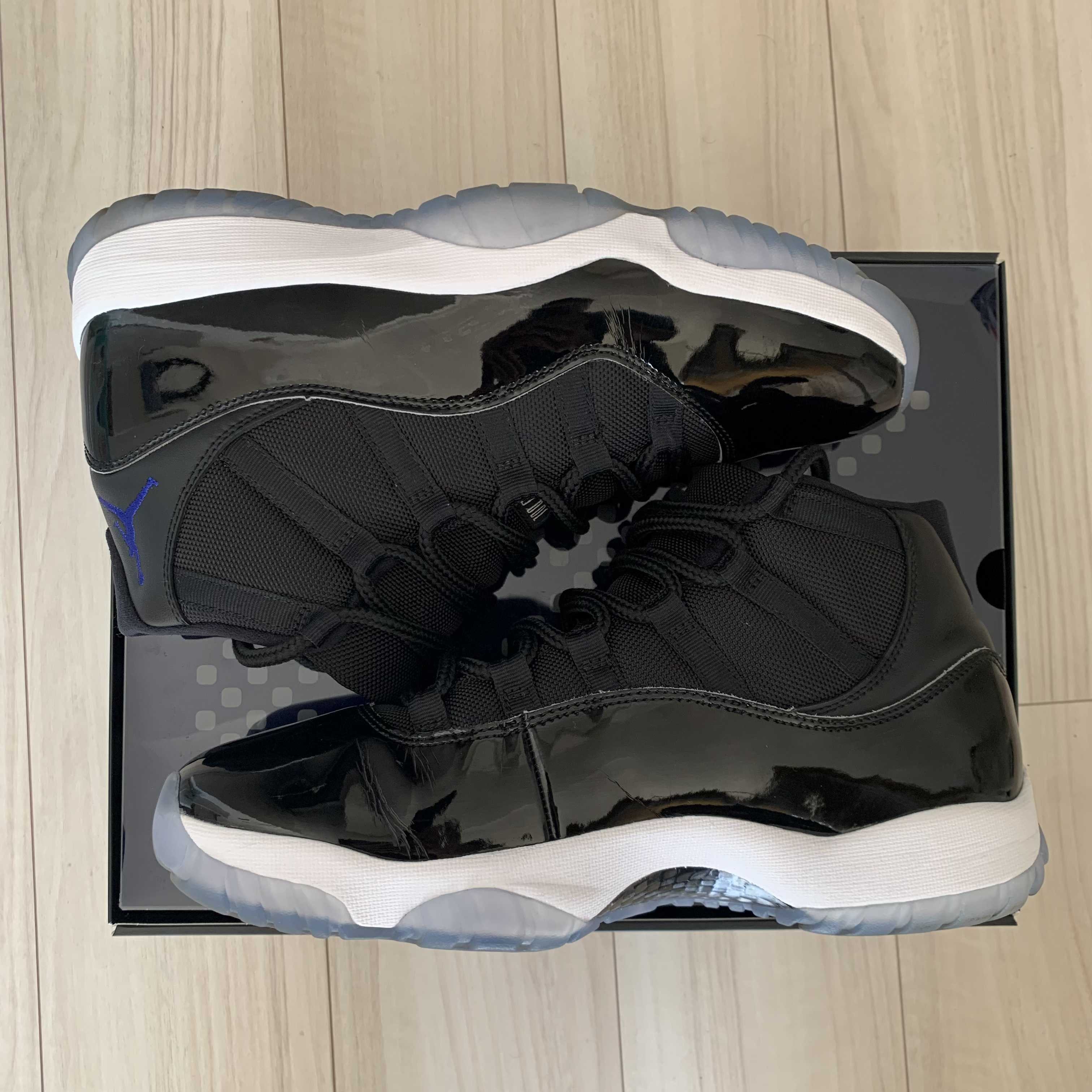 Nike Air Jordan 11 Retro "Space Jam" (2016)