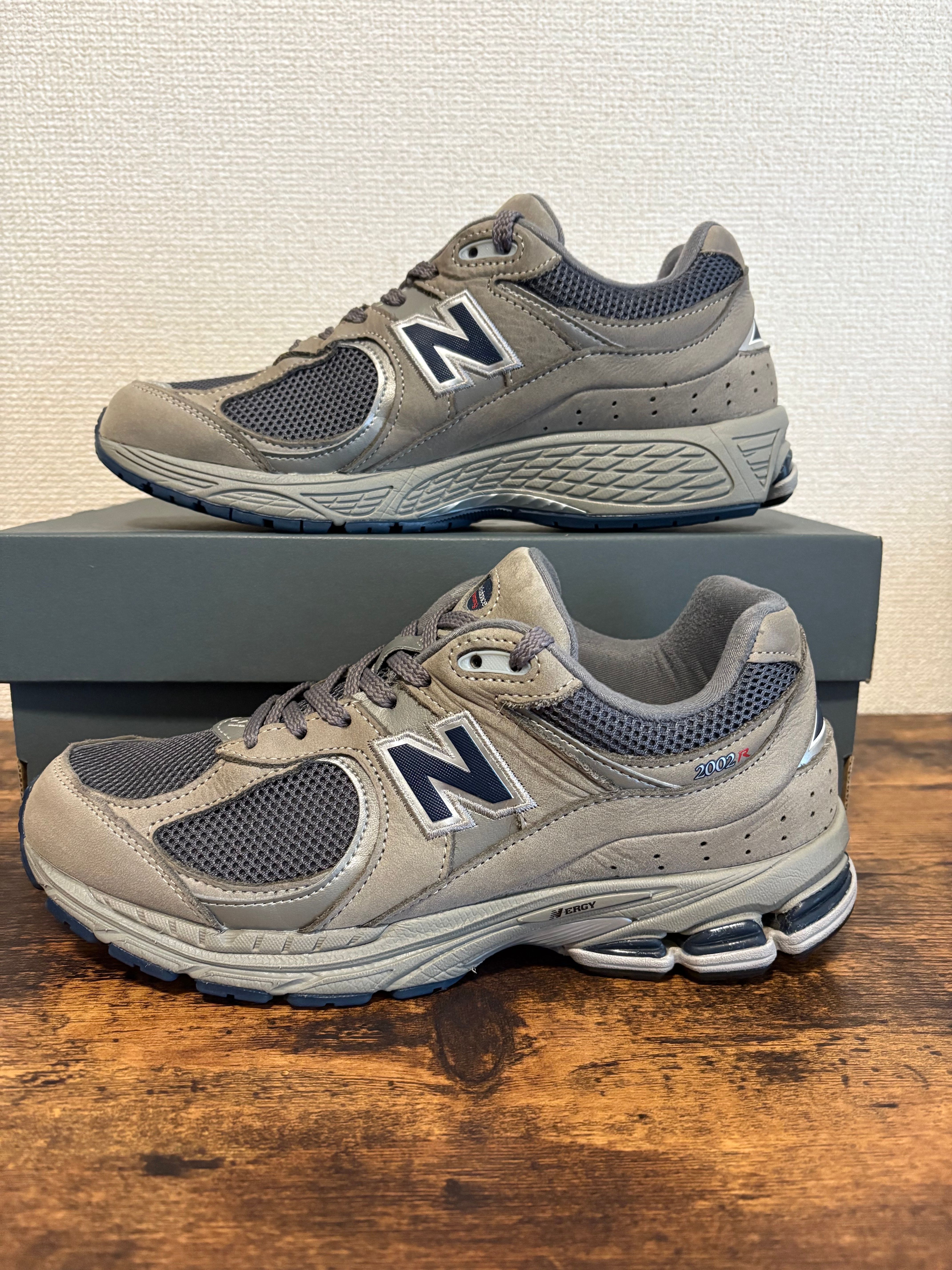 New Balance 2002R "Gray"