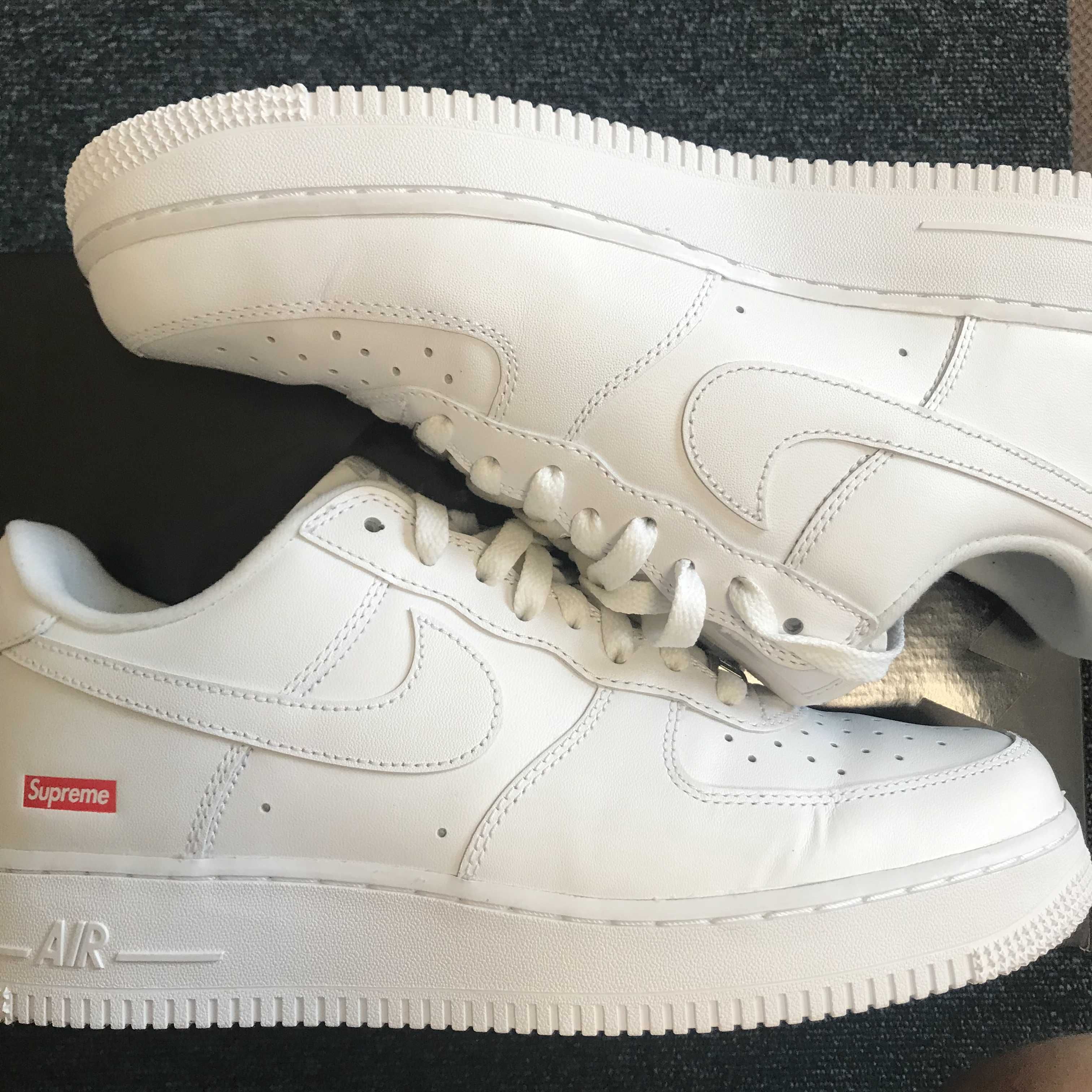 Supreme × Nike Air Force 1 Low "White"