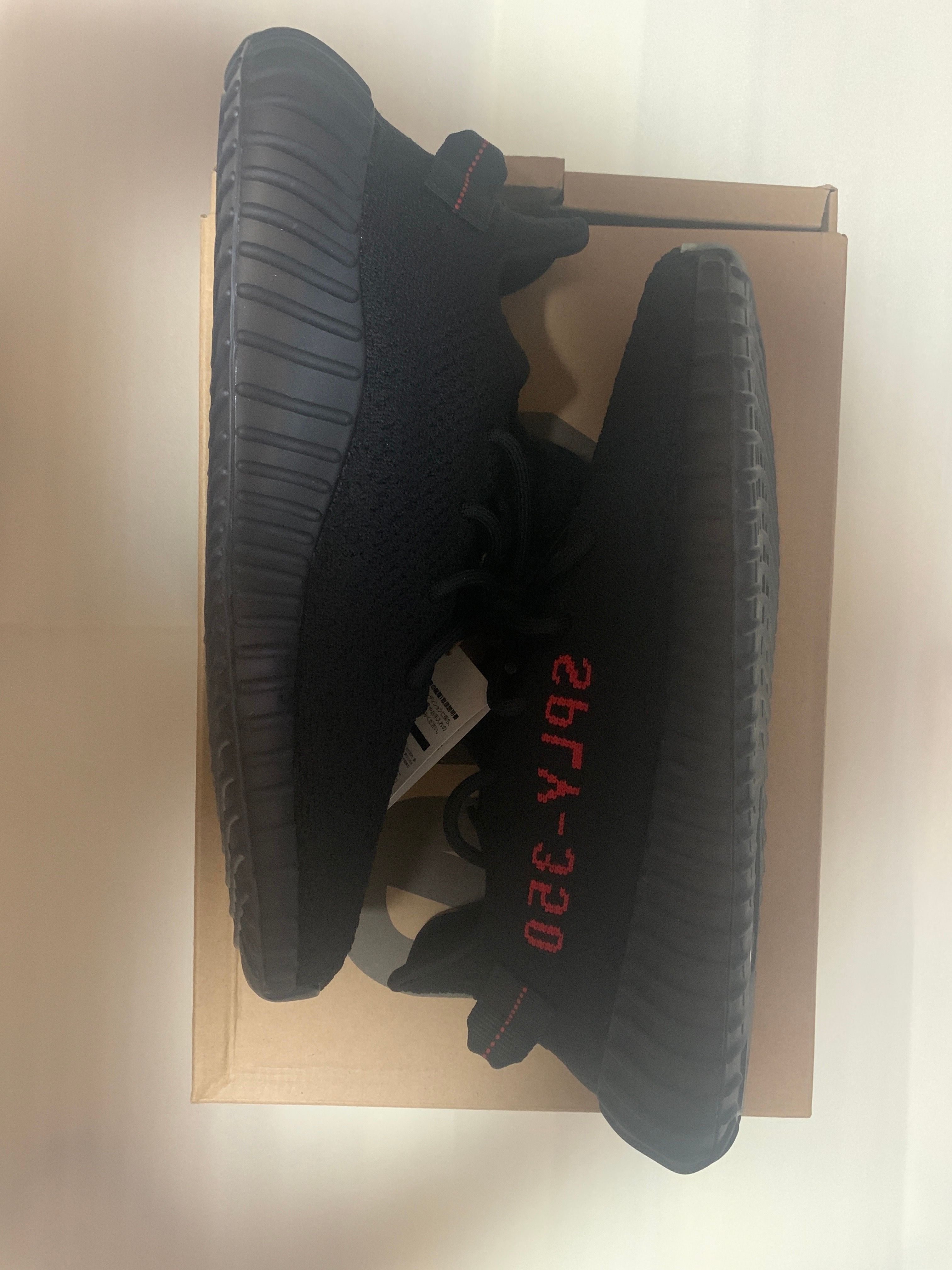 adidas YEEZY Boost 350 V2 "Core Black/Red" (2020)