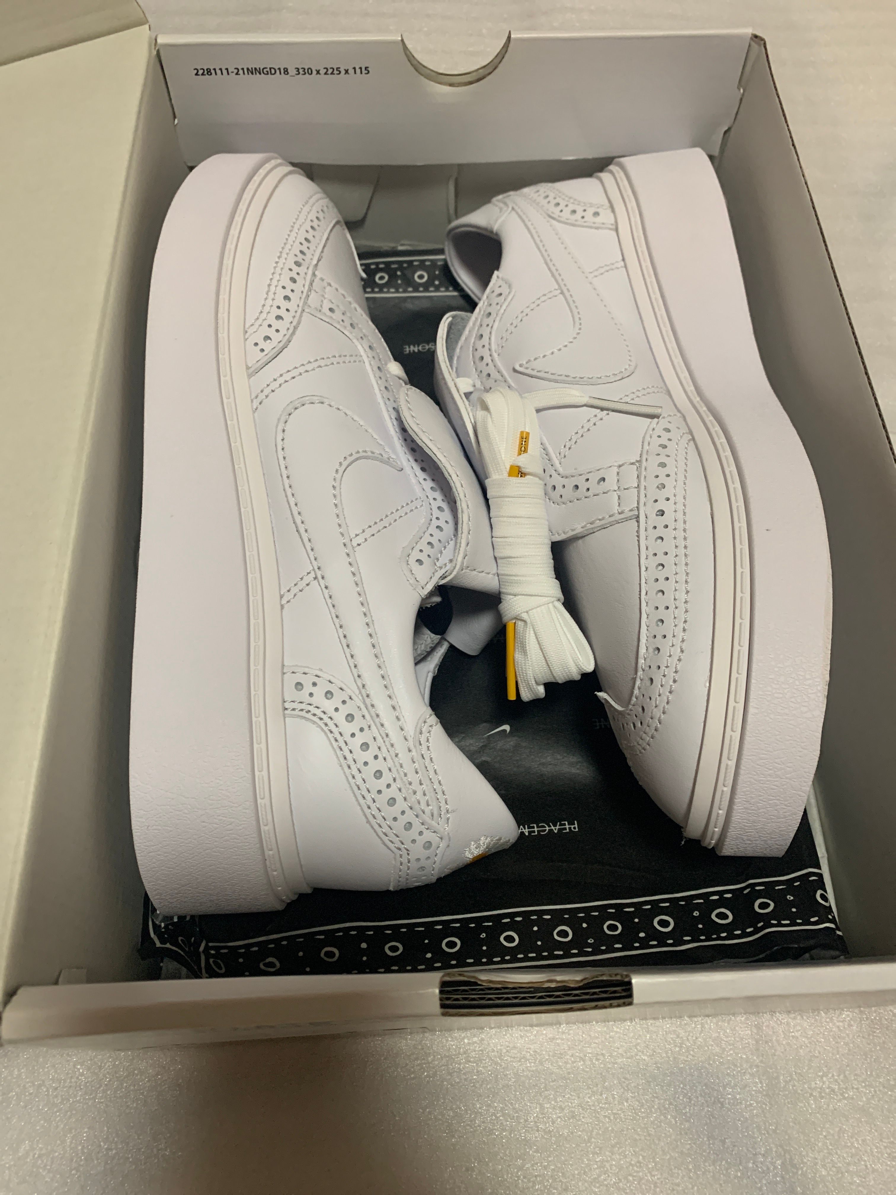 PEACEMINUSONE × Nike Kwondo1 "White" / G-DRAGON
