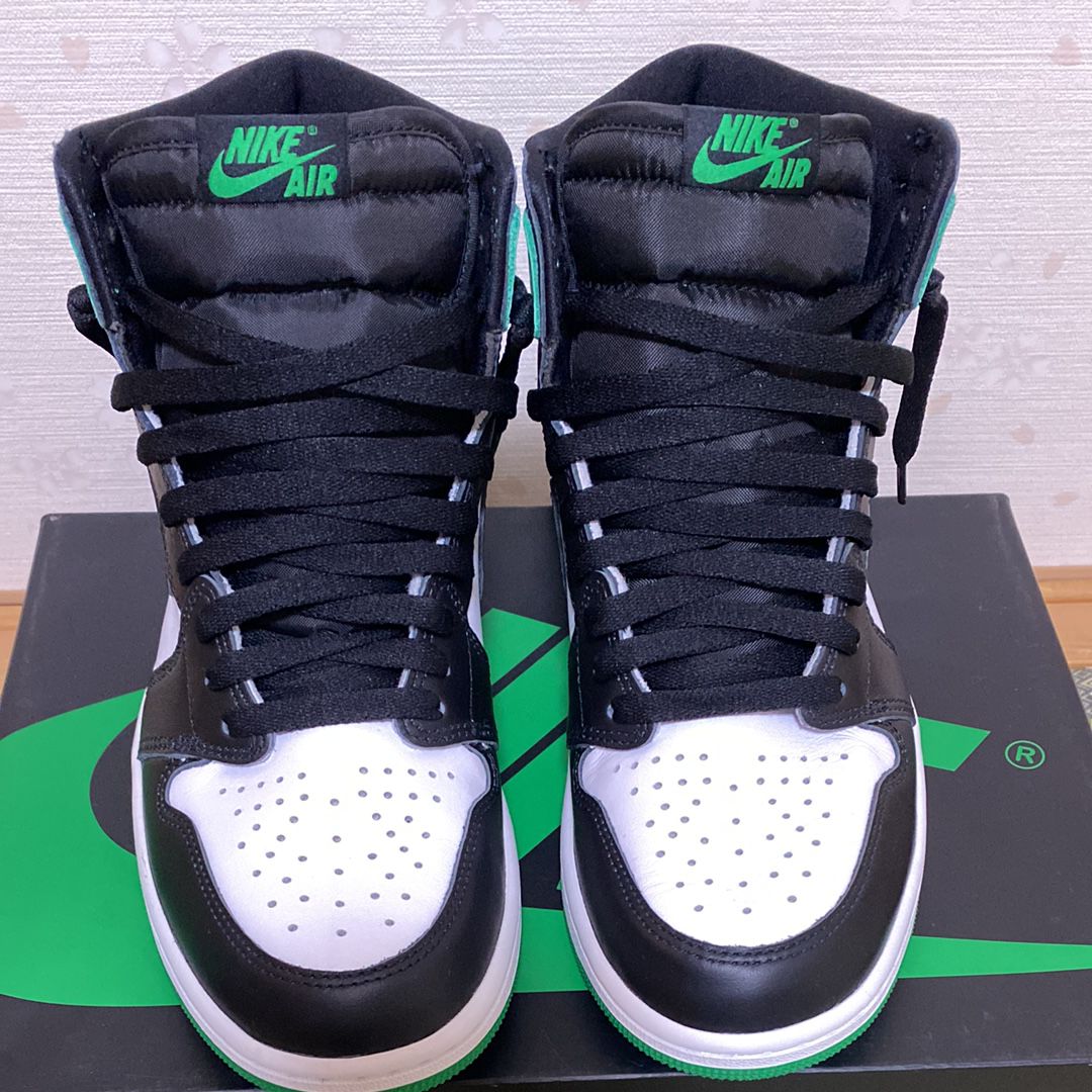 Nike Air Jordan 1 Retro High OG "Celtics/Black and Lucky Green" (2023)