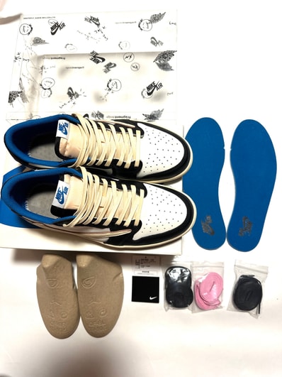 Travis Scott × fragment design × Nike Air Jordan 1 Low OG SP "Military Blue"
