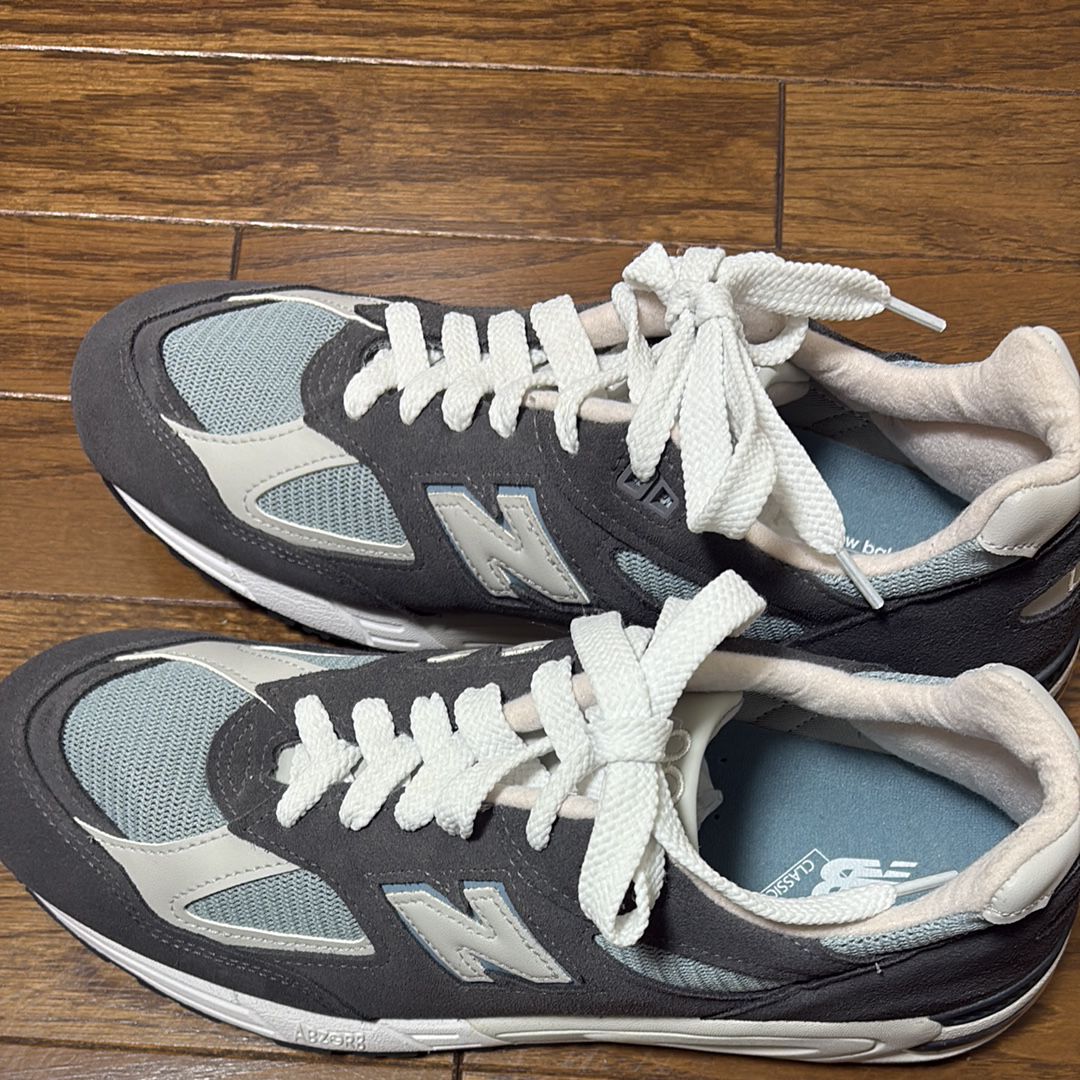 KITH Ronnie Fieg × New Balance 990V2 "Steel Blue"