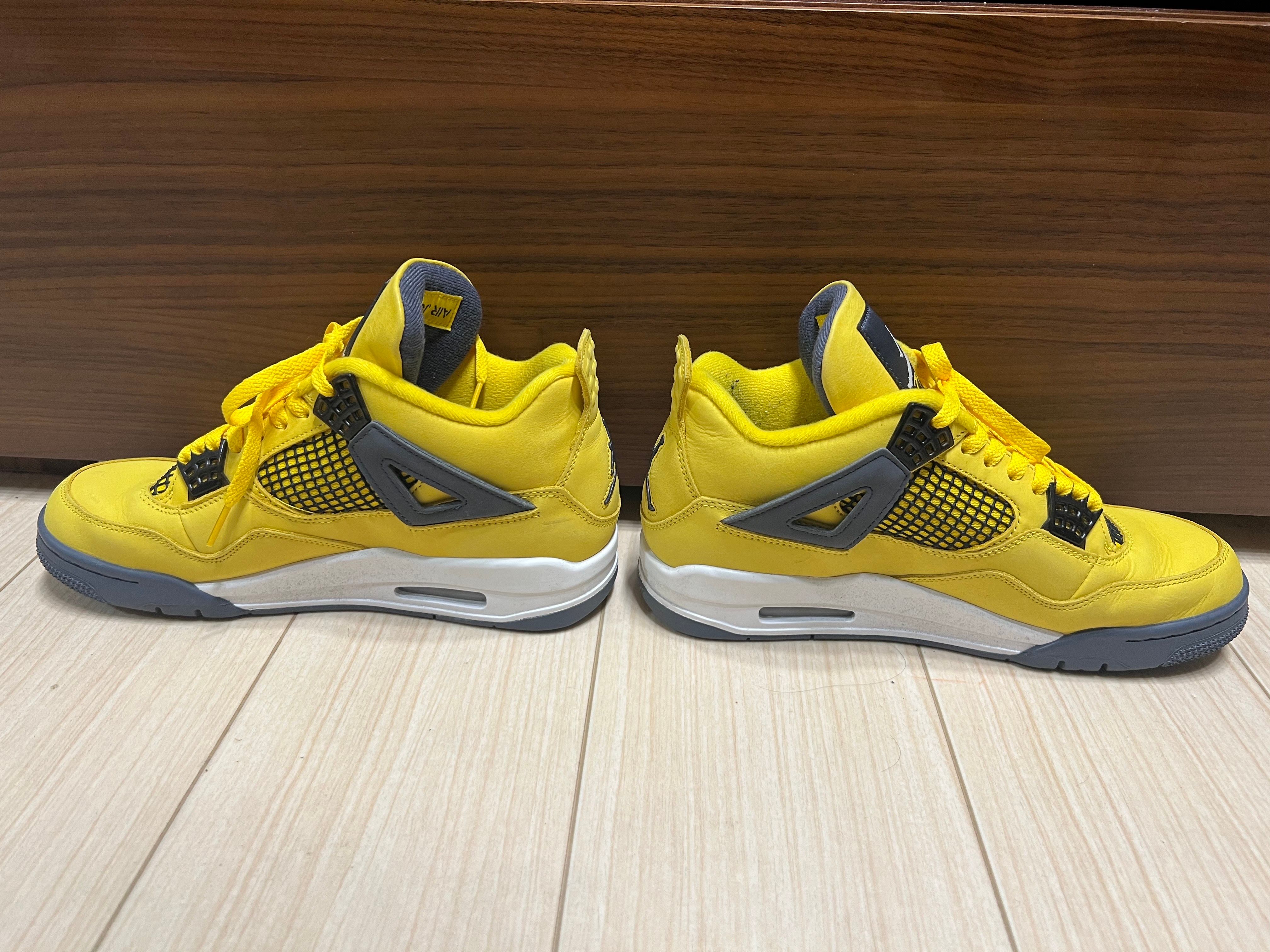 Nike Air Jordan 4 "Tour Yellow"