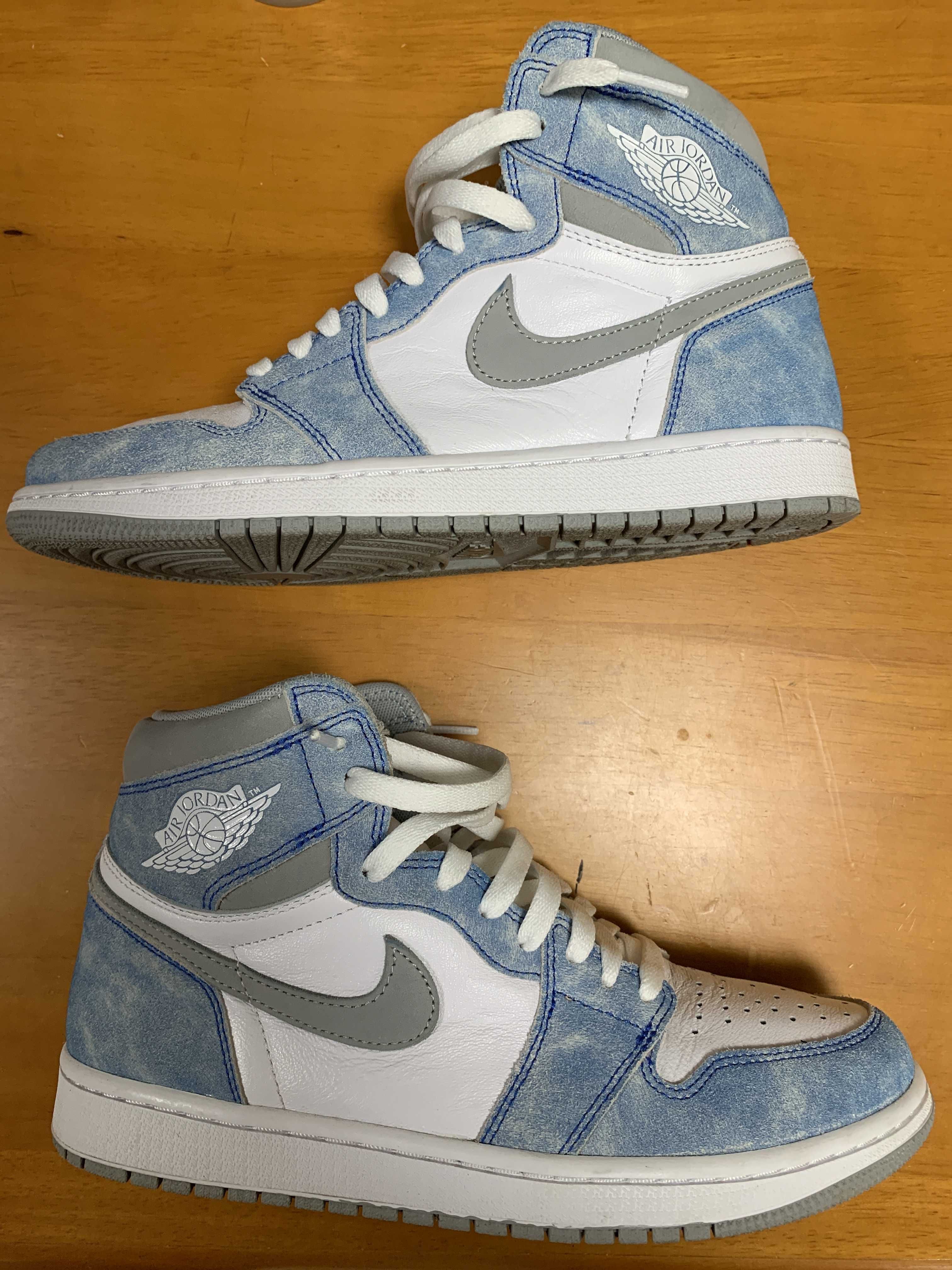 Nike Air Jordan 1 High OG "Hyper Royal"