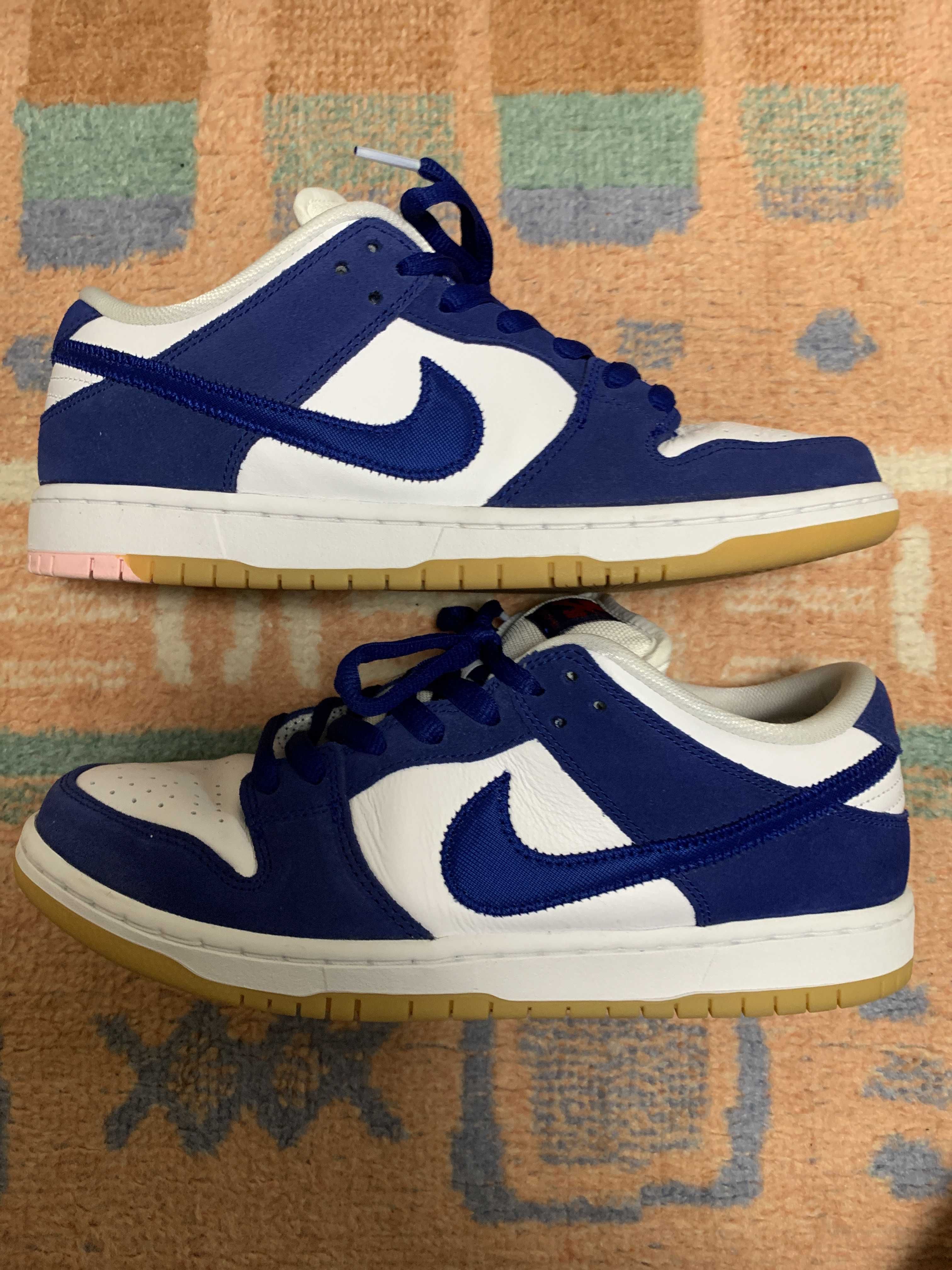Nike SB Dunk Low "Los Angeles Dodgers/Deep Royal Blue"