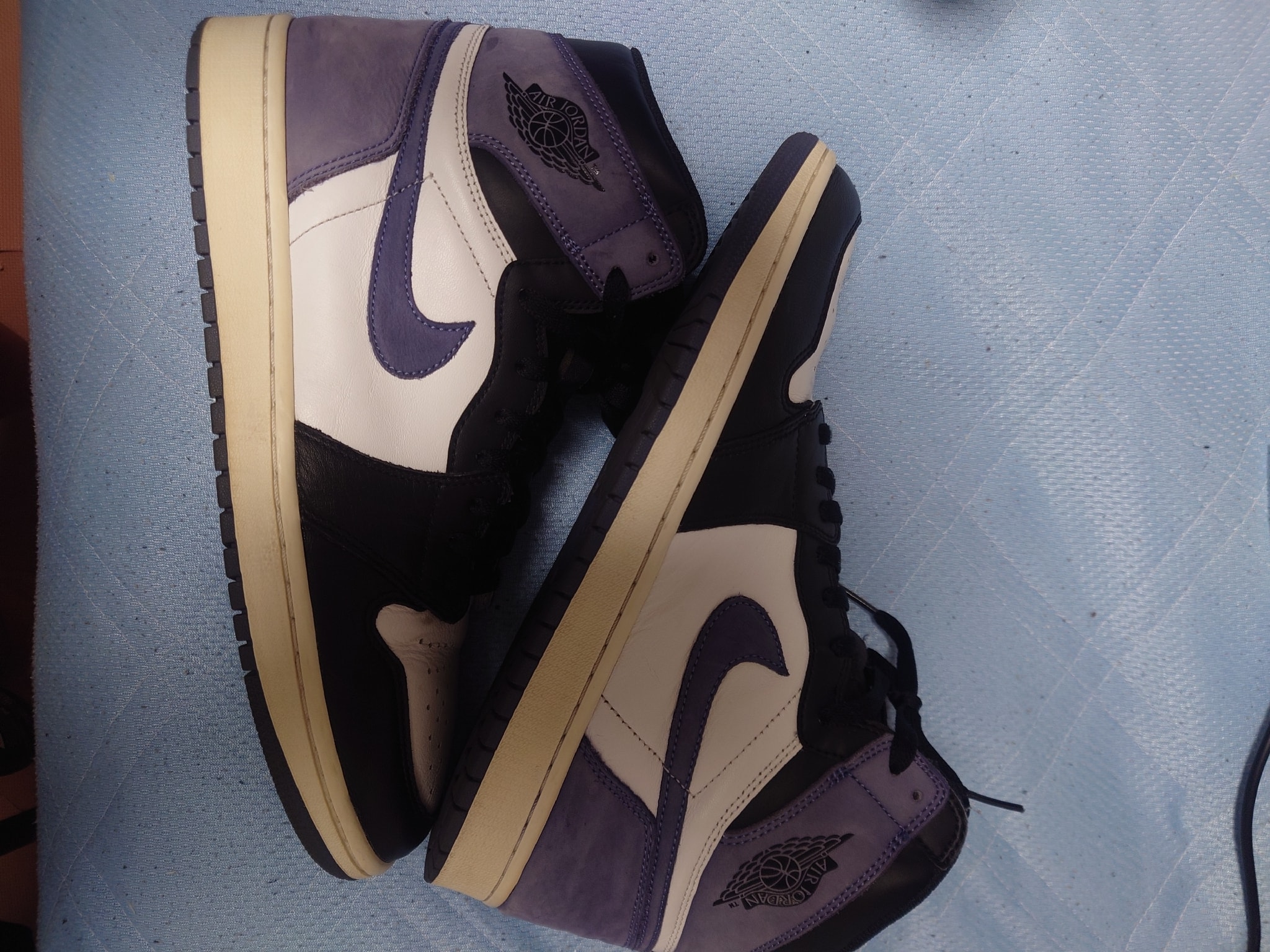 Nike Air Jordan 1 Retro High "Blue Moon"