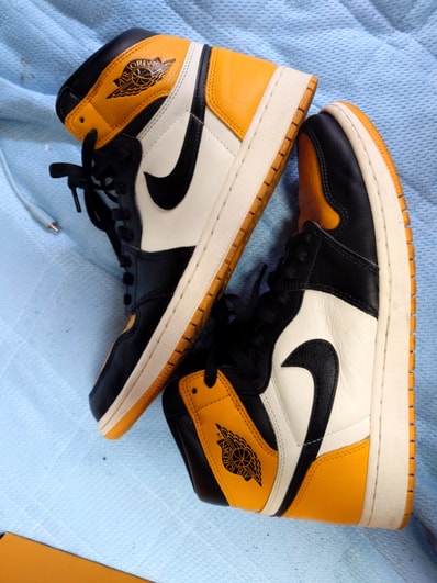 Nike Air Jordan 1 Retro High OG "Taxi"