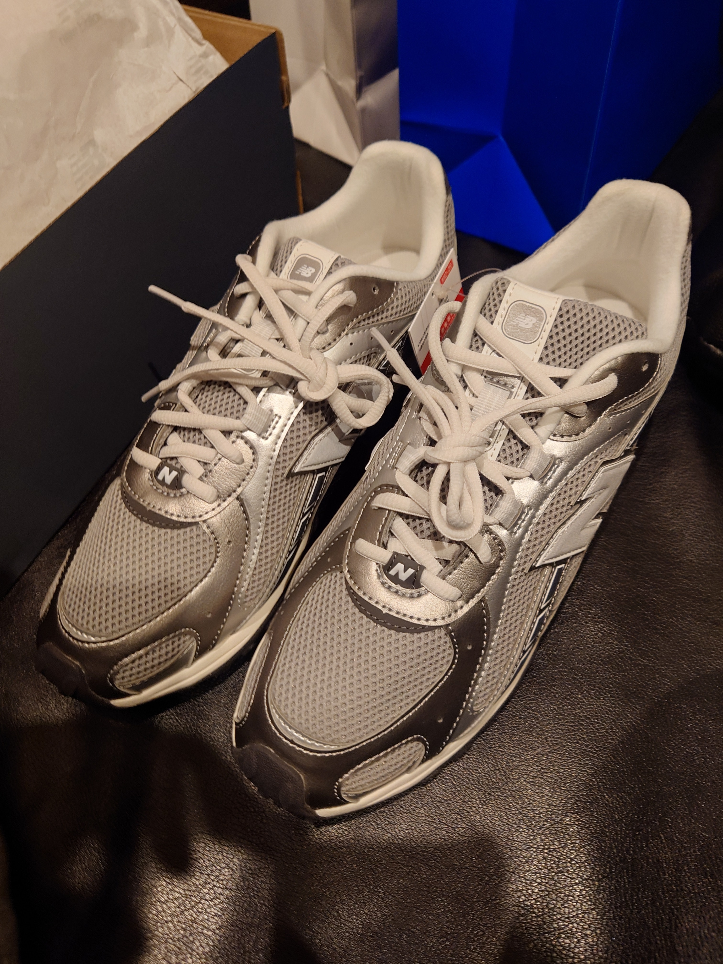 New Balance 204L "Dark Silver Metallic/Slate Gray"