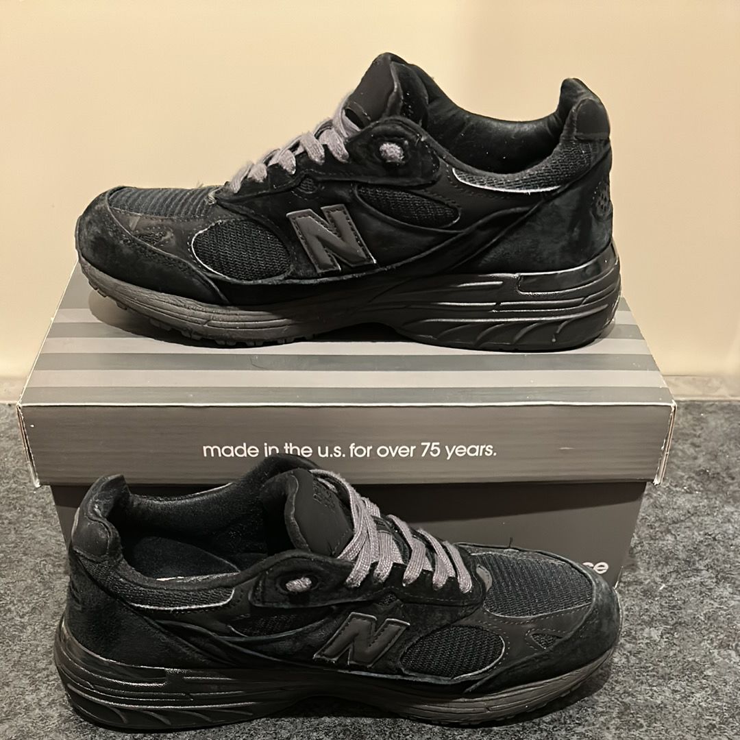 New Balance 993 "Triple Black"