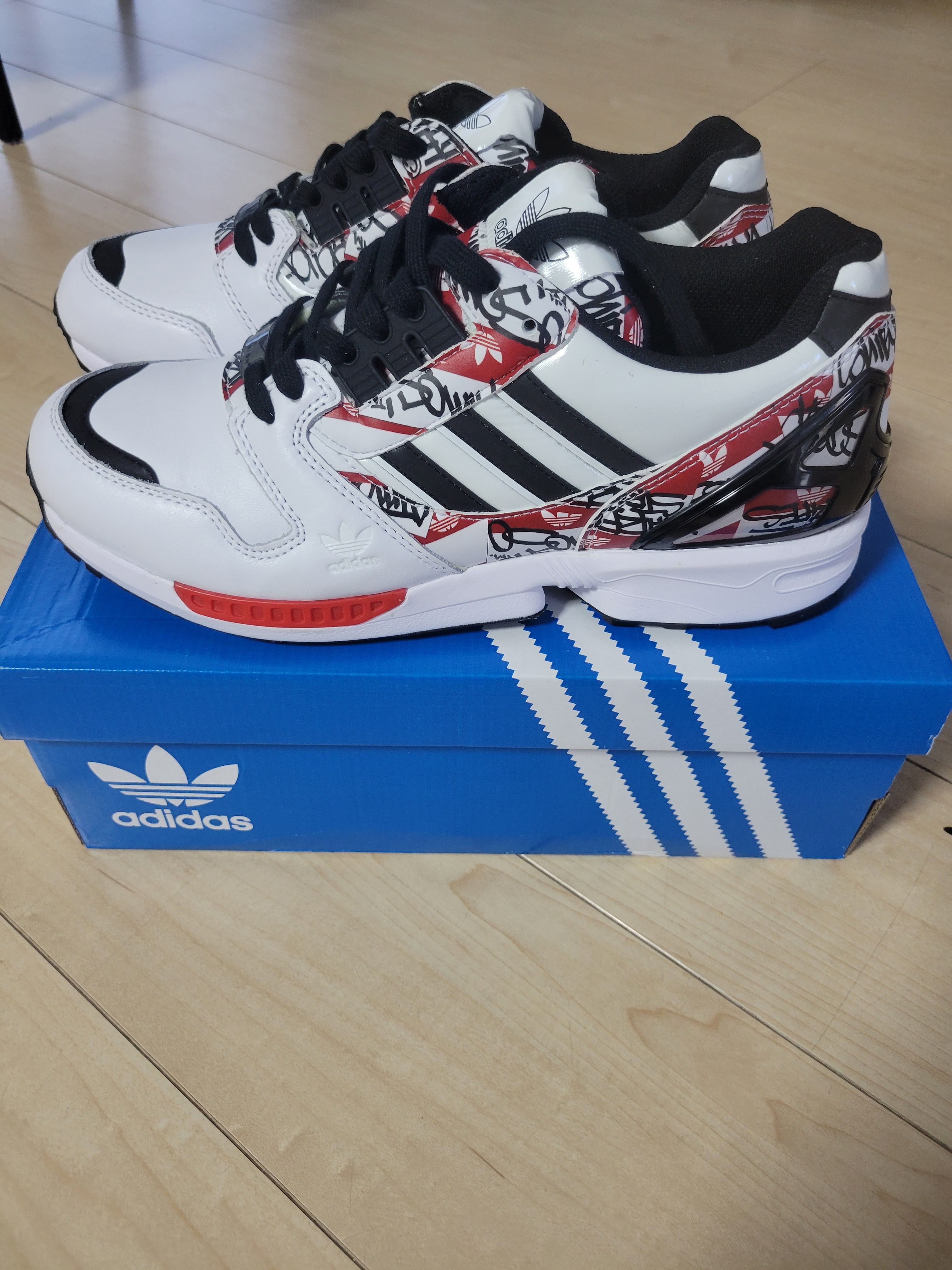 atmos × adidas ZX 8000 "Graffiti"