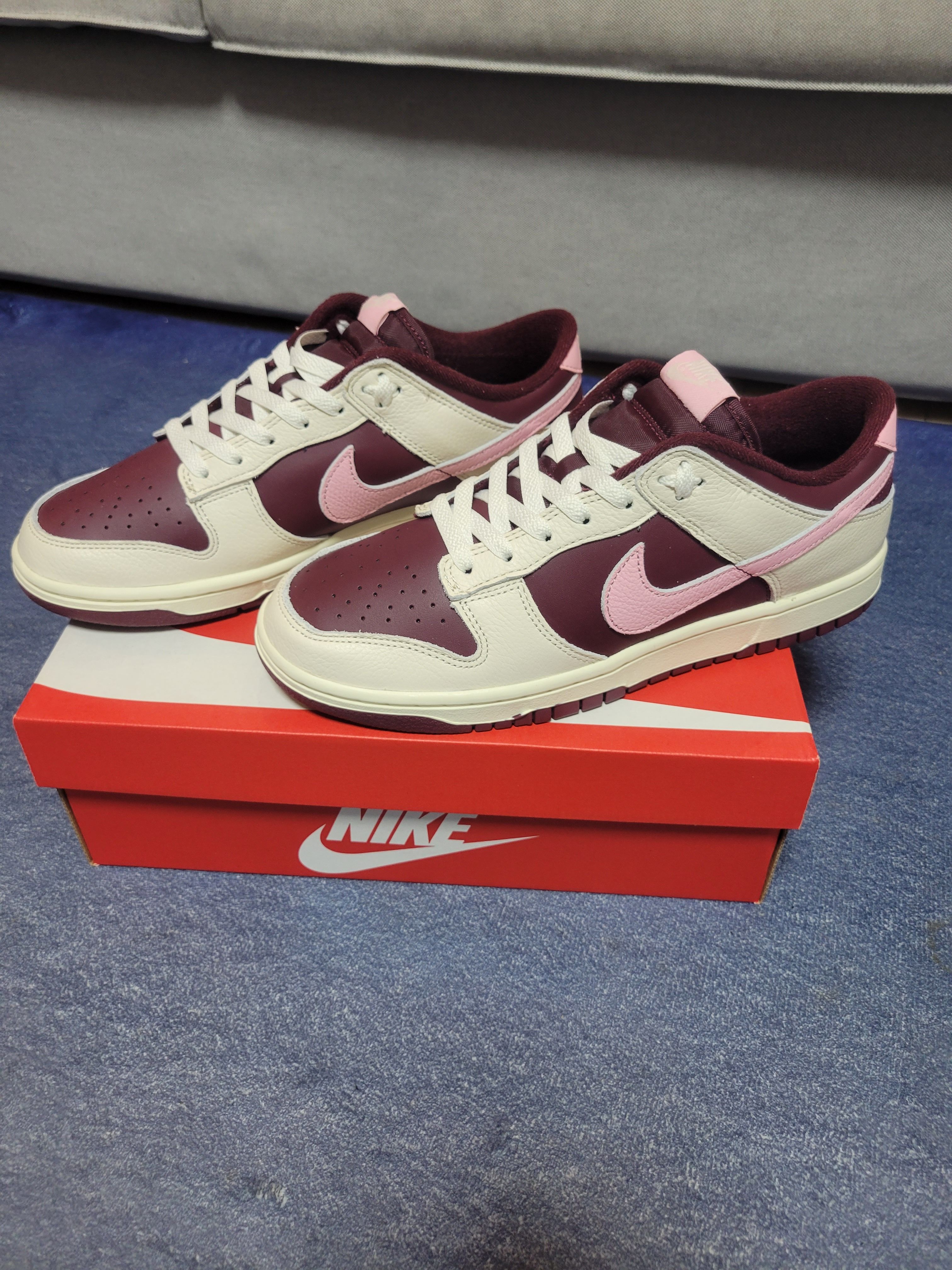 Nike Dunk Low "Valentine’s Day" (2023)