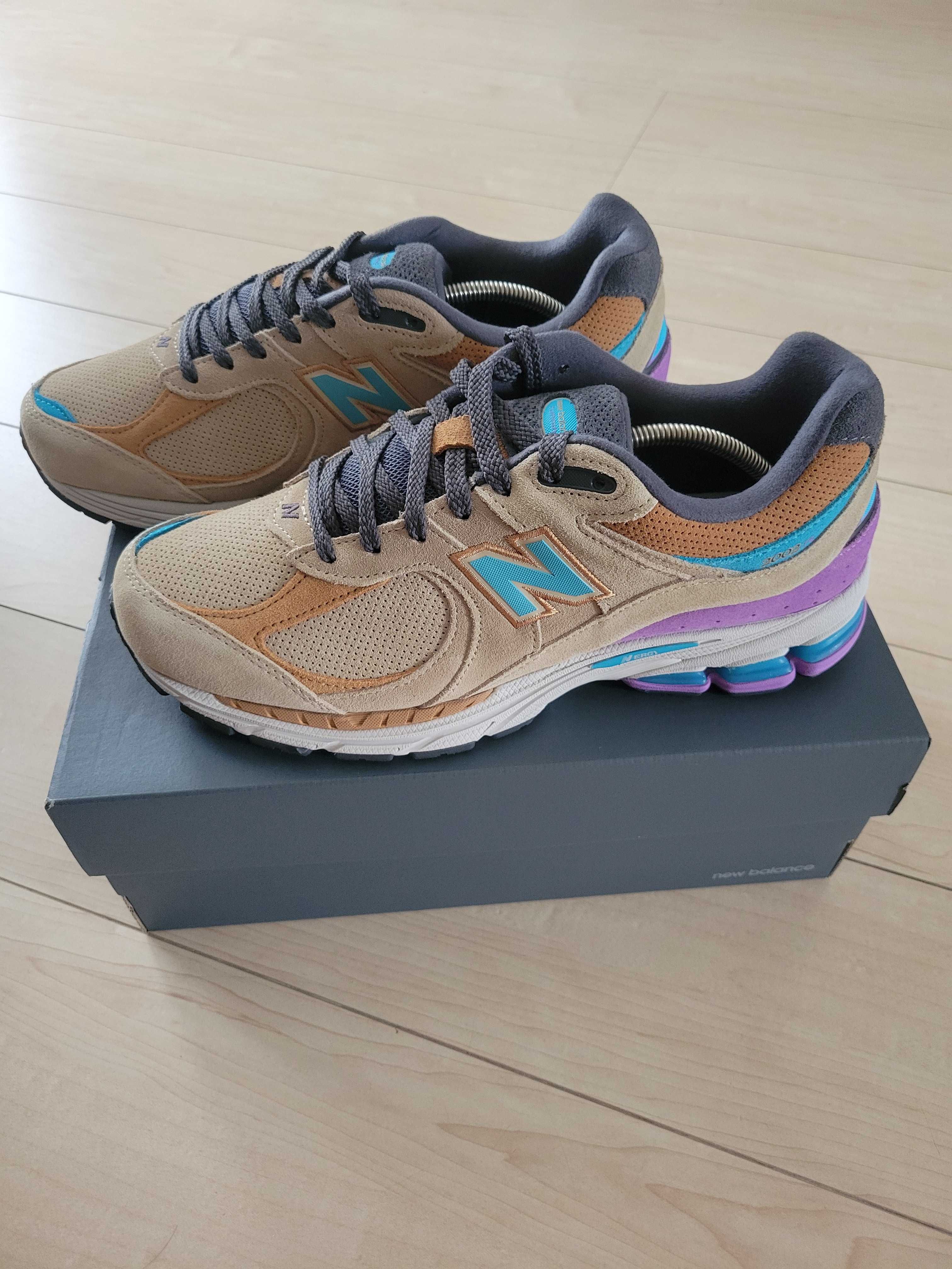 New Balance 2002R "Beige/Purple"