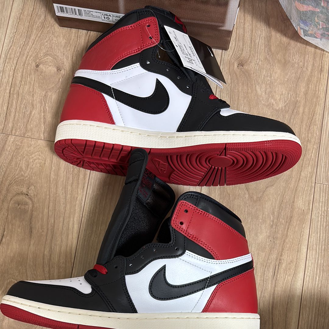 Nike Air Jordan 1 Retro High OG "Black Toe Reimagined"