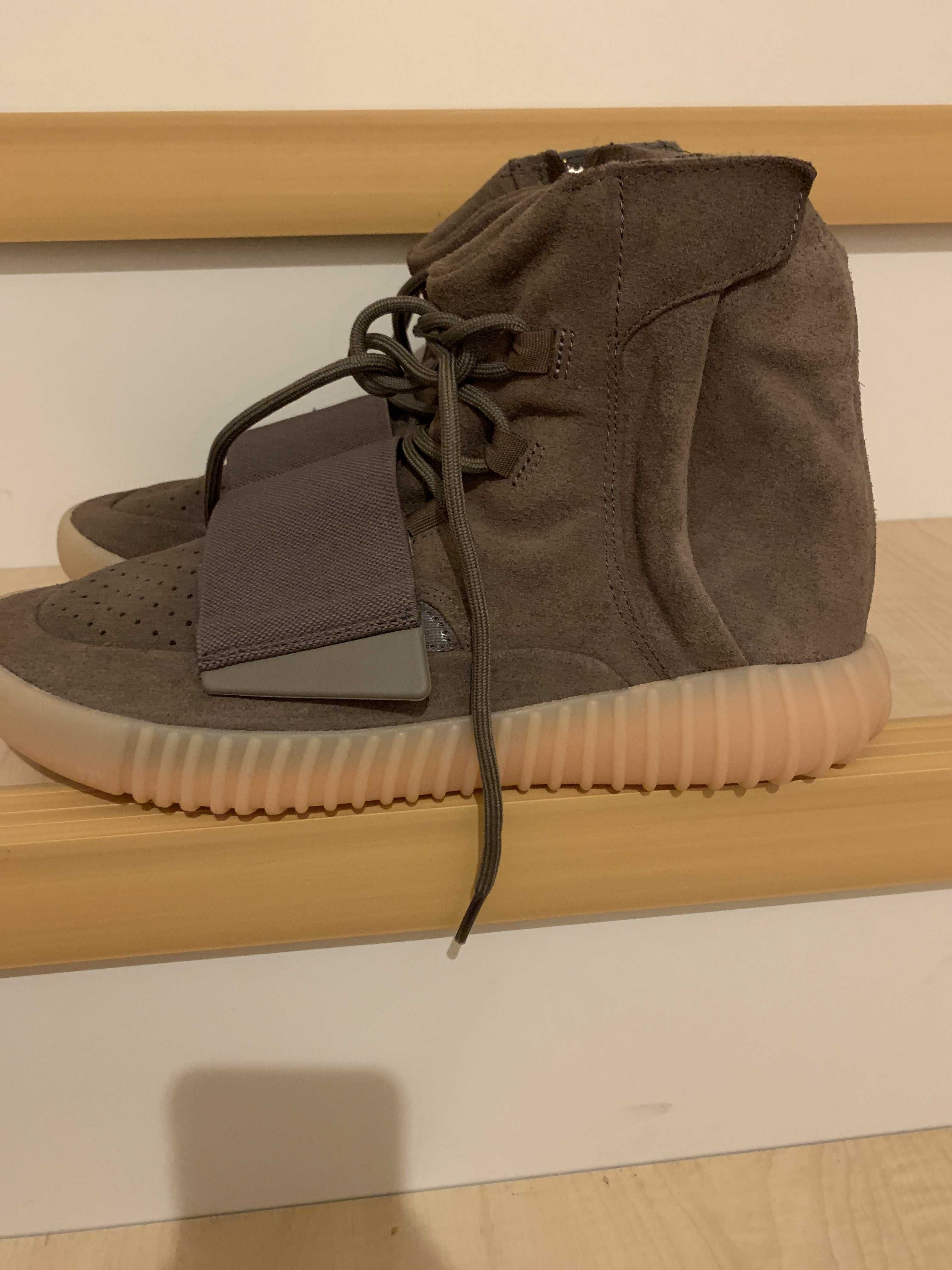 adidas YEEZY Boost 750 "Light Brown Gum (Chocolate)"