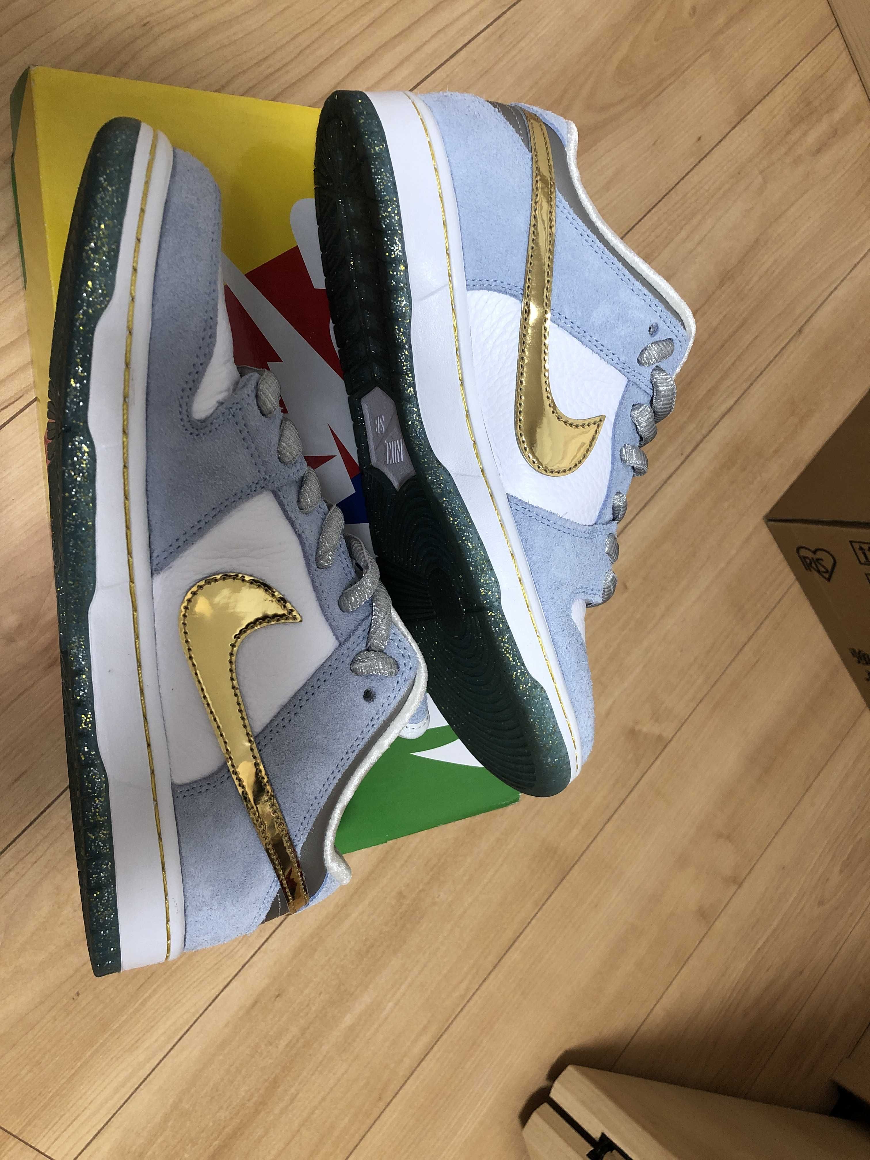 Sean Cliver × Nike SB Dunk Low "Holiday Special"