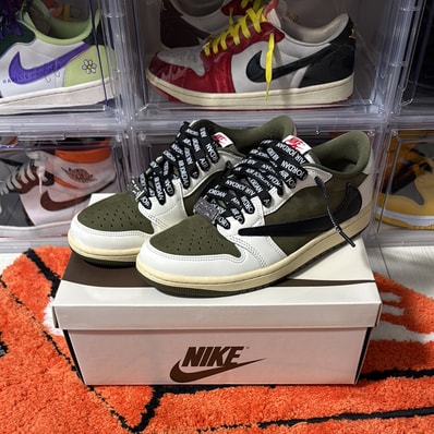 Travis Scott × Nike Air Jordan 1 Low OG SP "Reverse Olive"