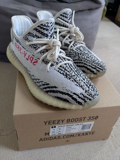 adidas YEEZY Boost 350 V2 "Zebra"