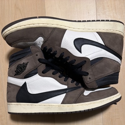 Travis Scott × Nike Air Jordan 1 Retro High OG TS SP "Sail/Dark Mocha"