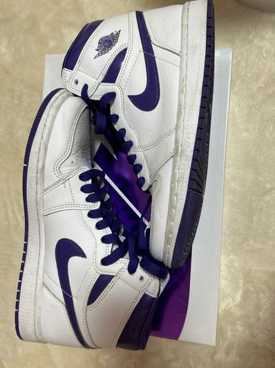 Nike Women's Air Jordan 1 High OG "Court Purple"