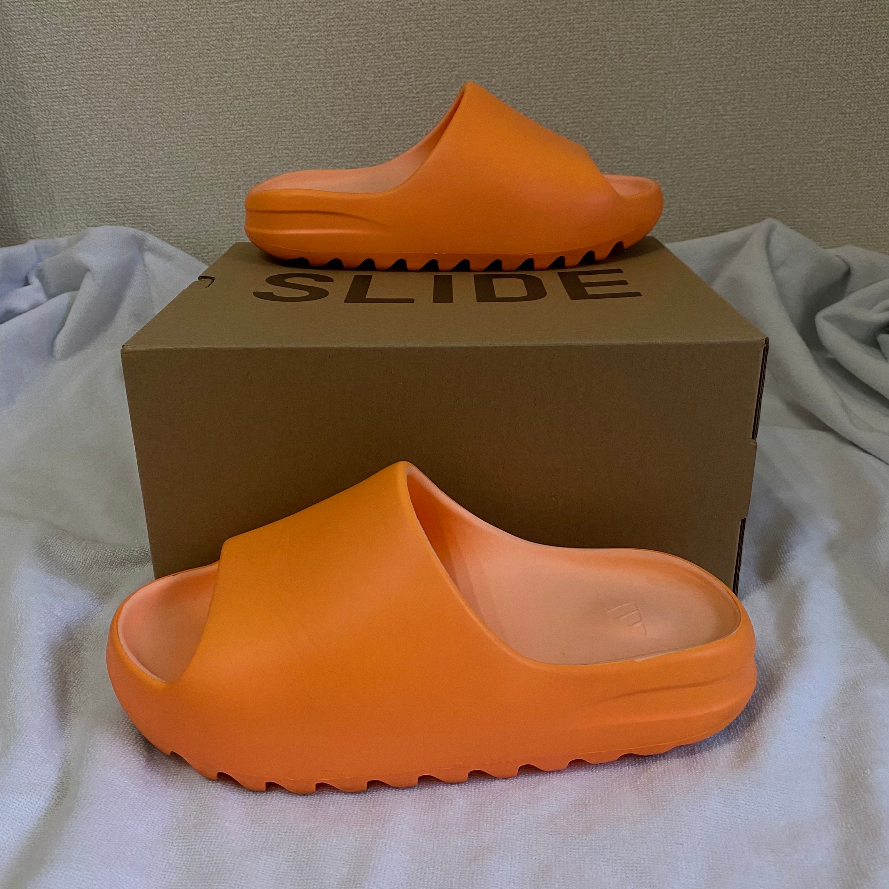 adidas YEEZY Slide "Enflame Orange"