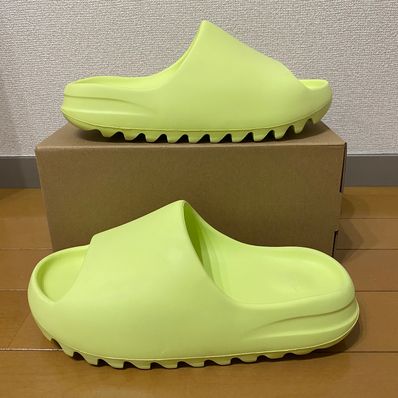 adidas YEEZY Slide "Glow Green"