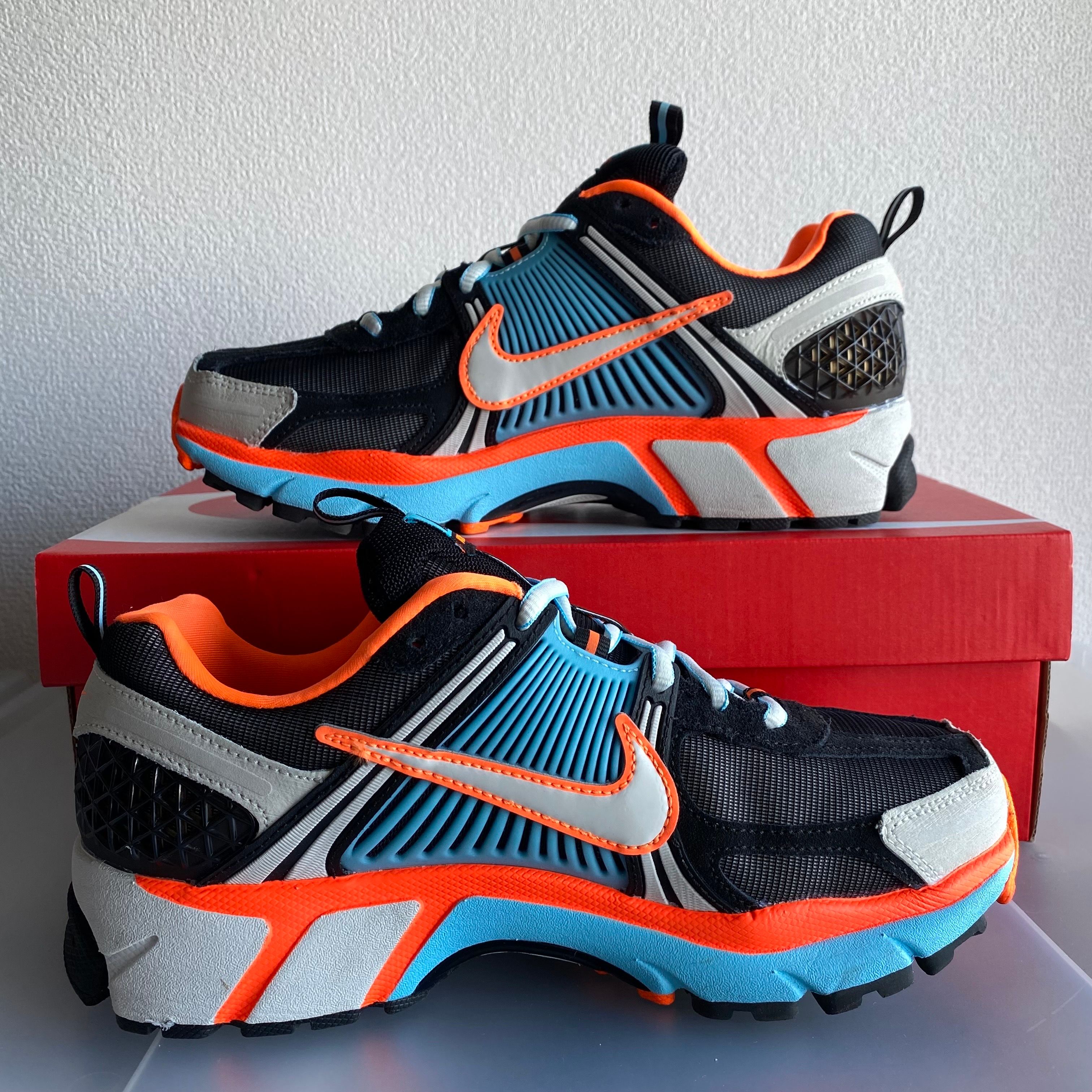 Nike Women's Zoom Vomero 5 "Black and Blue Gaze"