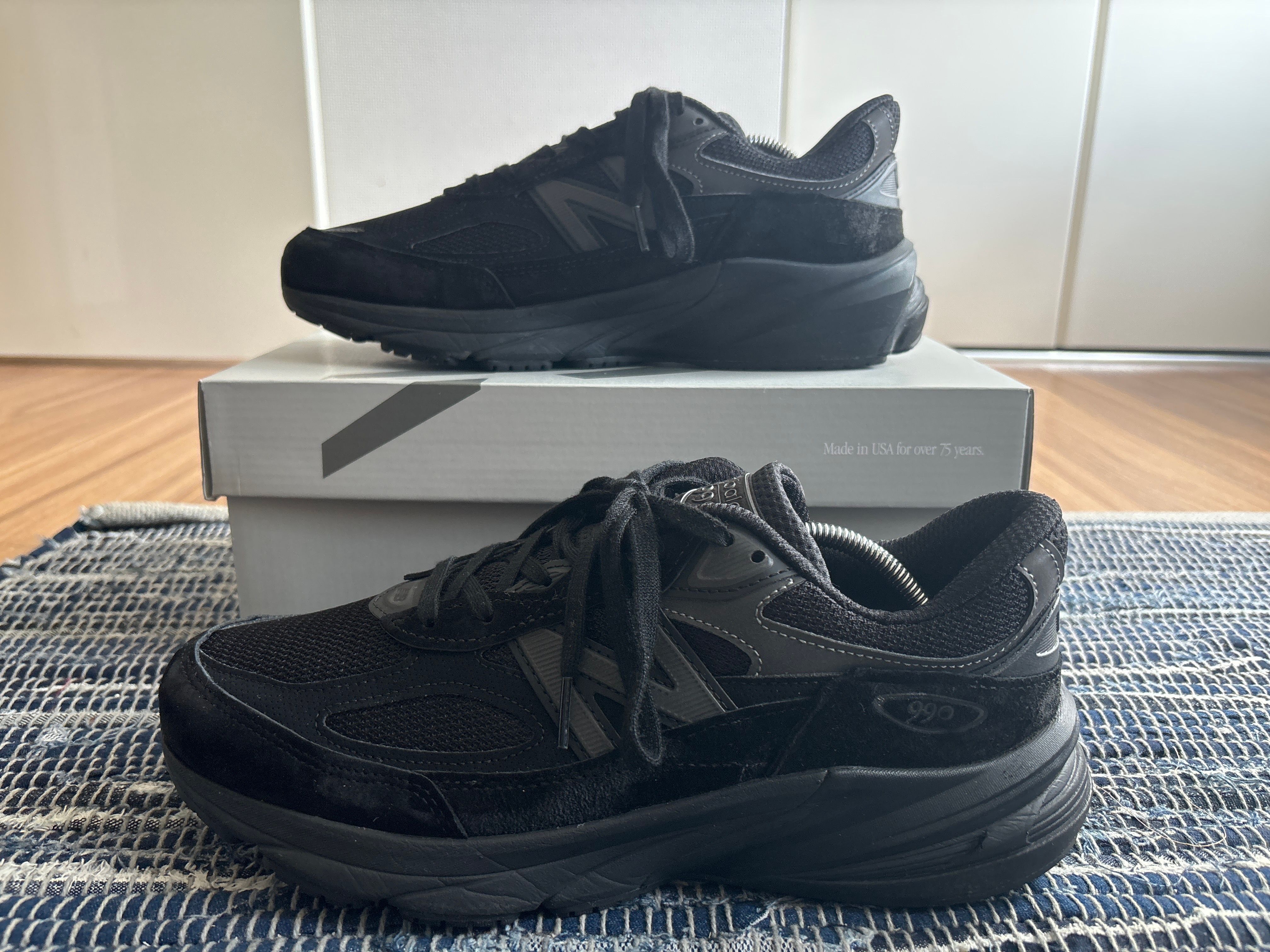 New Balance 990V6 "Triple Black"