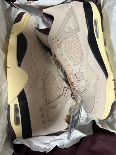 A Ma Maniere × Nike Women's Air Jordan 4 Retro OG SP "Fossil Stone/WYWS"