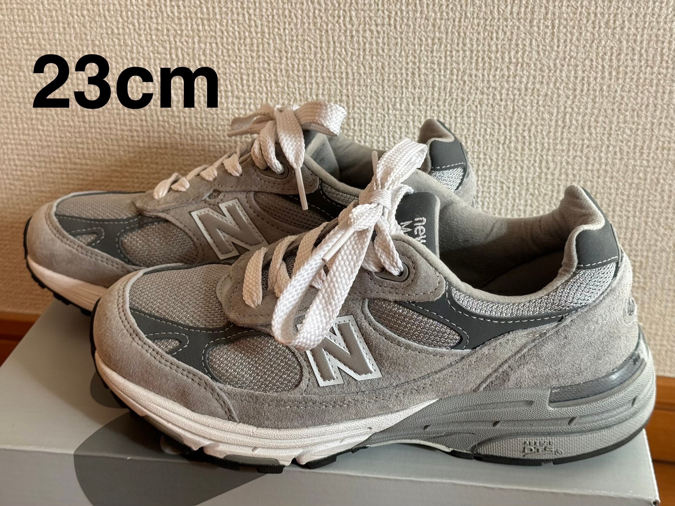 ニューバランス ウィメンズ 993 "グレー"