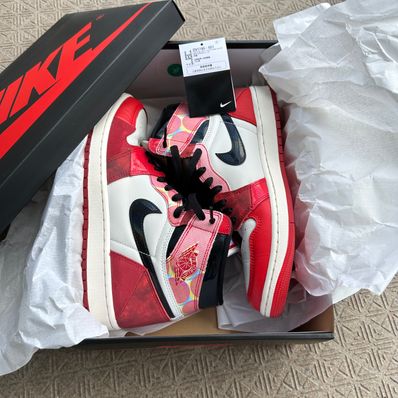 Spider-Man × Nike Air Jordan 1 Retro High OG SP "Spider-Man: Across the Spider-Verse/University Red"