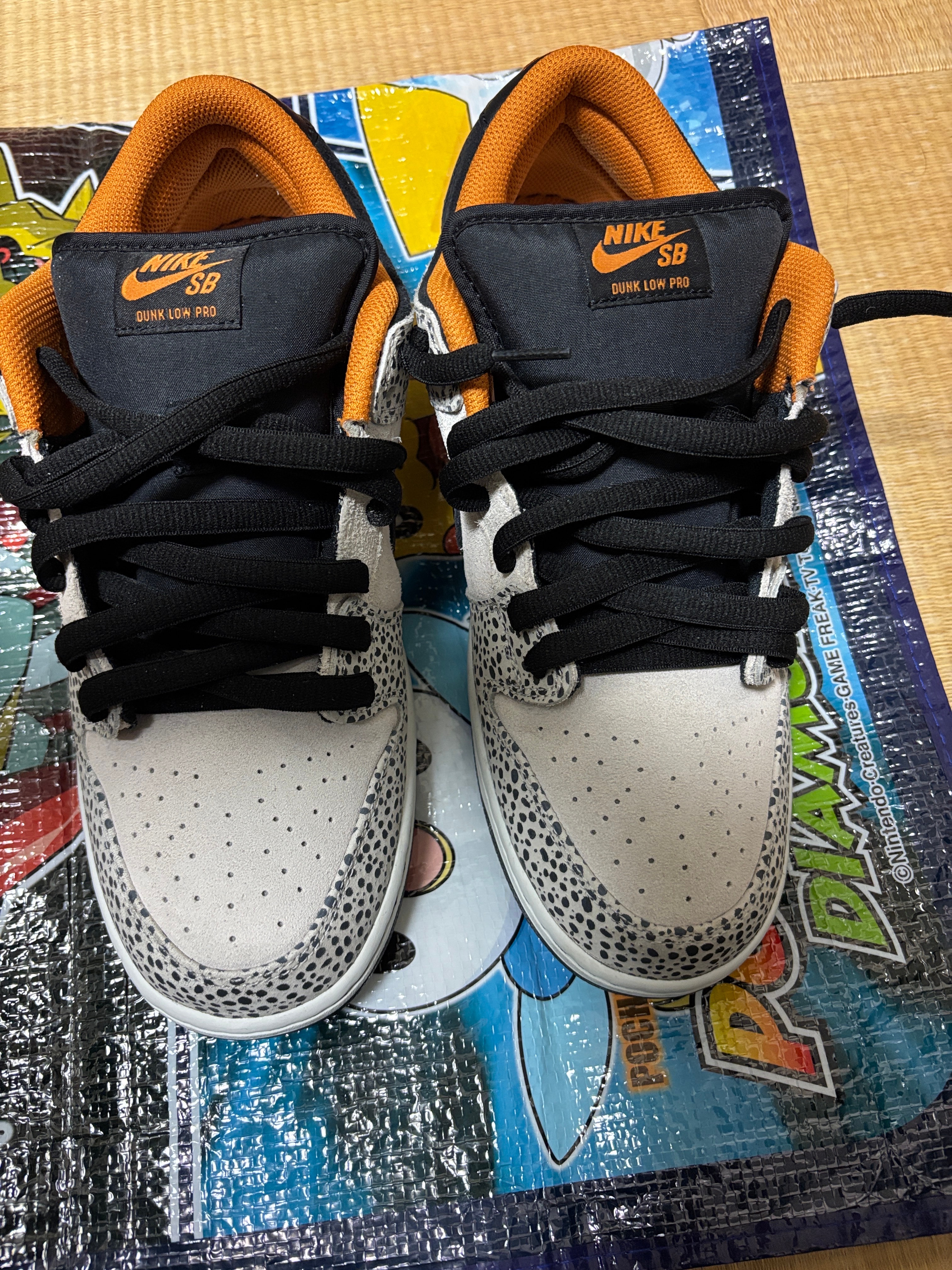 ナイキ SB ダンク ロー プロ エレクトリック サファリ "ファントム アンド ブラック"