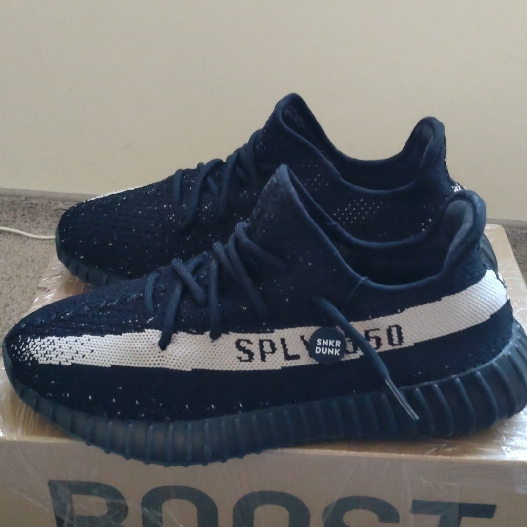 adidas YEEZY Boost 350 V2 "Oreo"