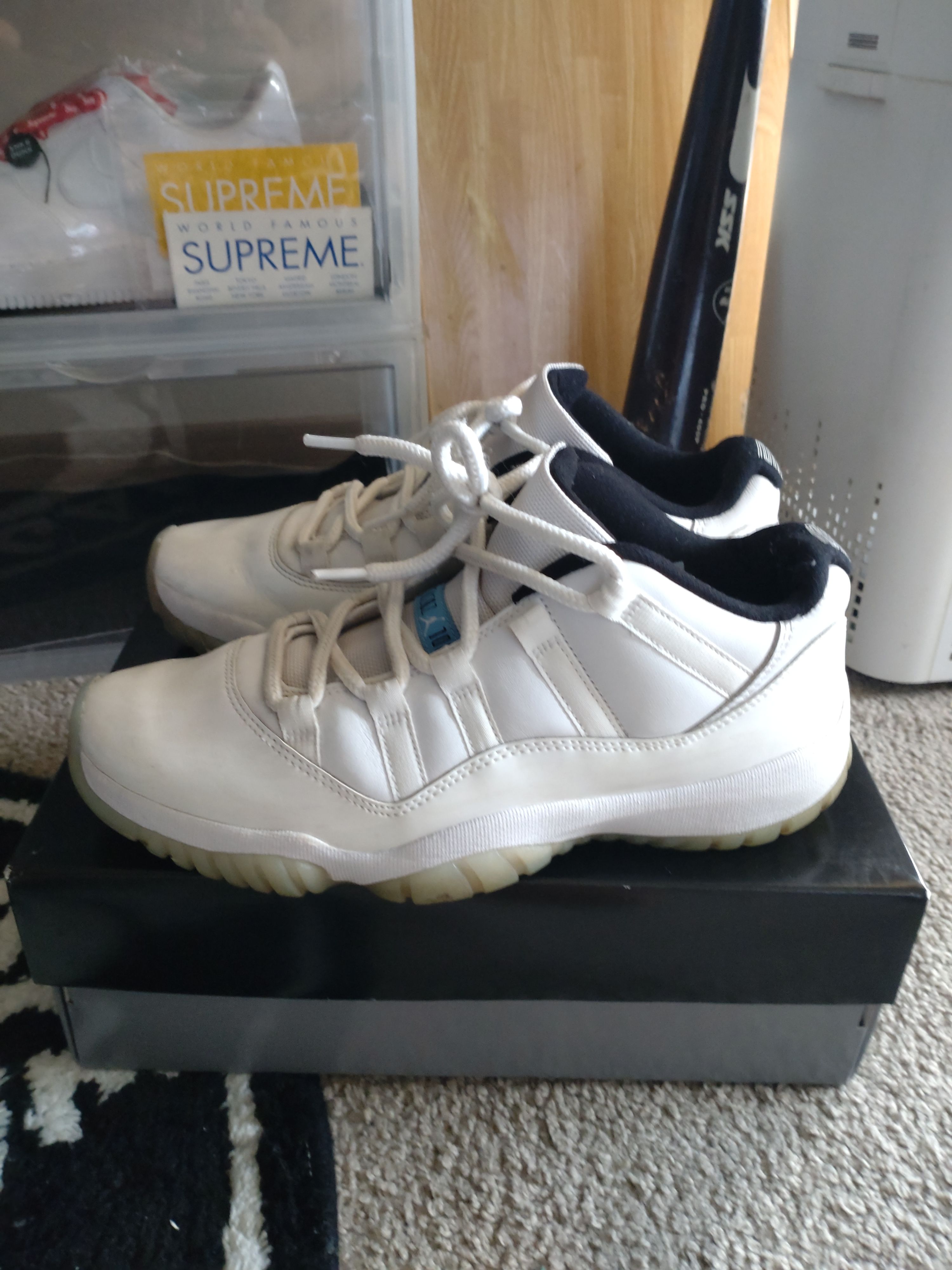 Nike Air Jordan 11 Low "Legend Blue"