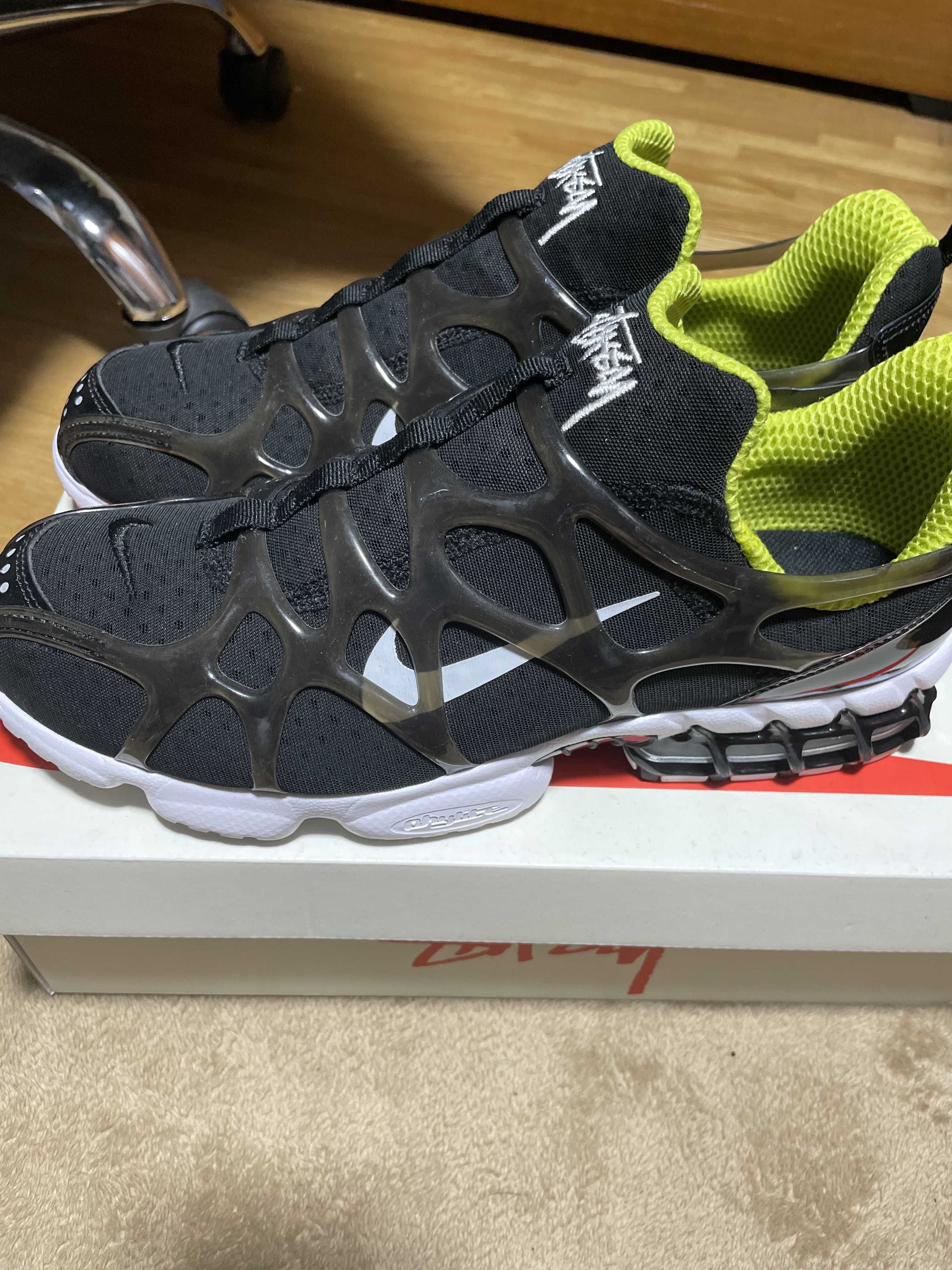 Stussy x Nike Air Zoom Kukini "Black/White/Bright Cactus"