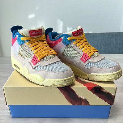 UNION × Nike Air Jordan 4 SP "Guava Ice/Light Fusion Red"