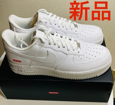 Supreme × Nike Air Force 1 Low "White"